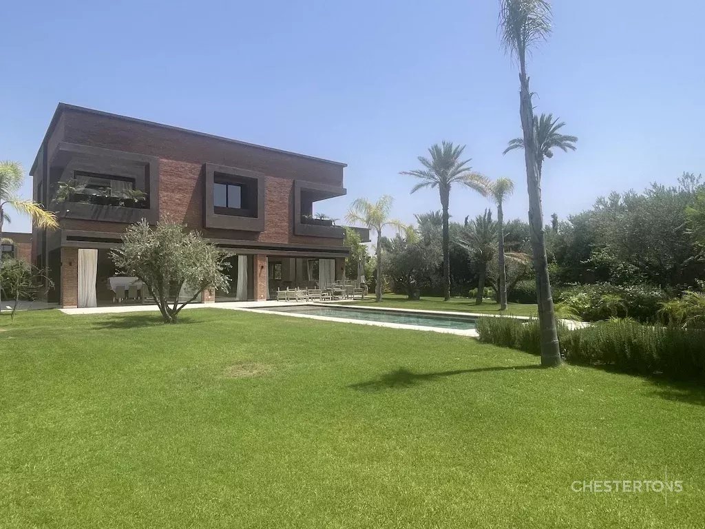 Image of Villa - 6 Bedrooms for Sale in Marrakech-Ménara-Marrakech-Morocco, Image 1