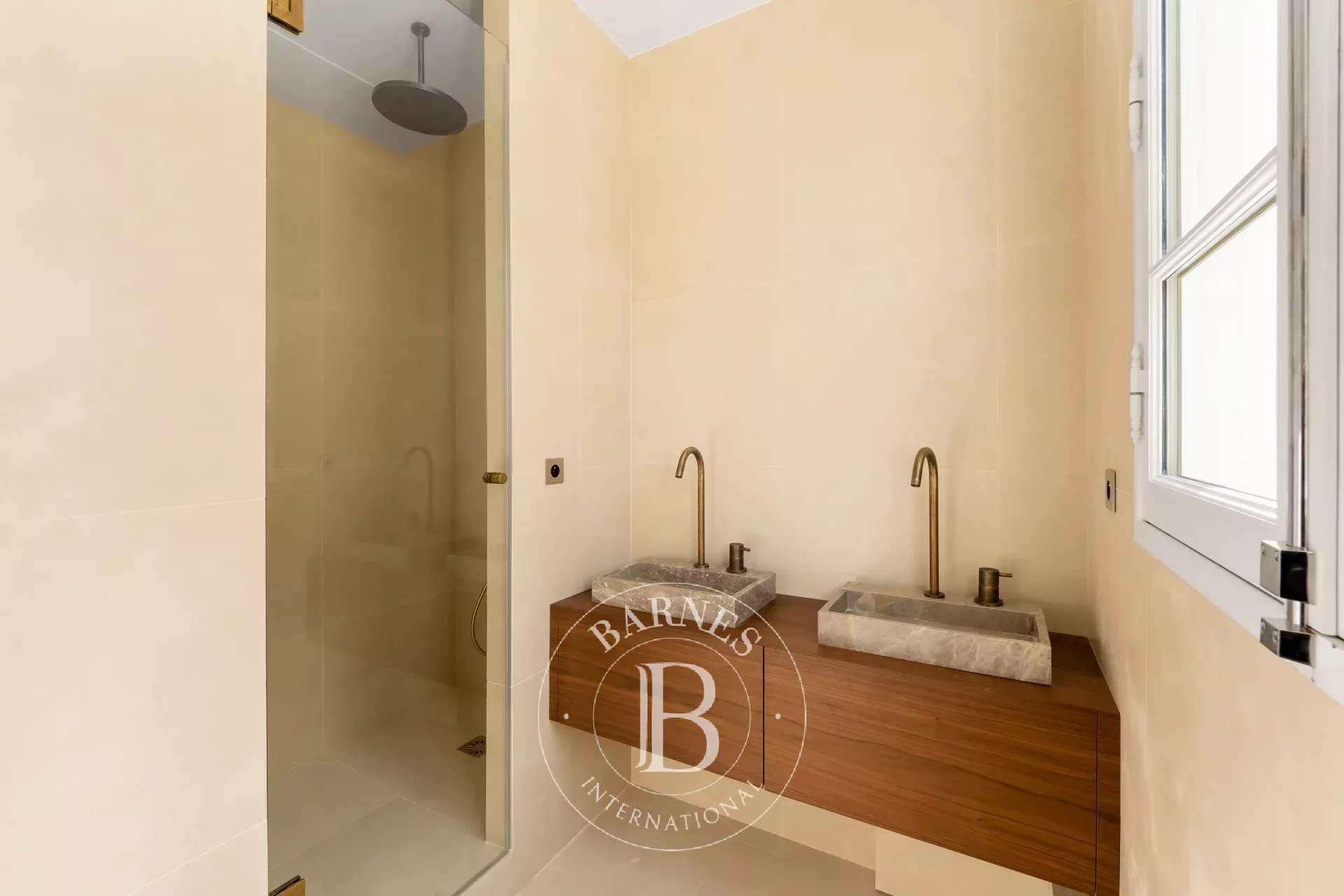 Daire Paris 7ème - picture 17