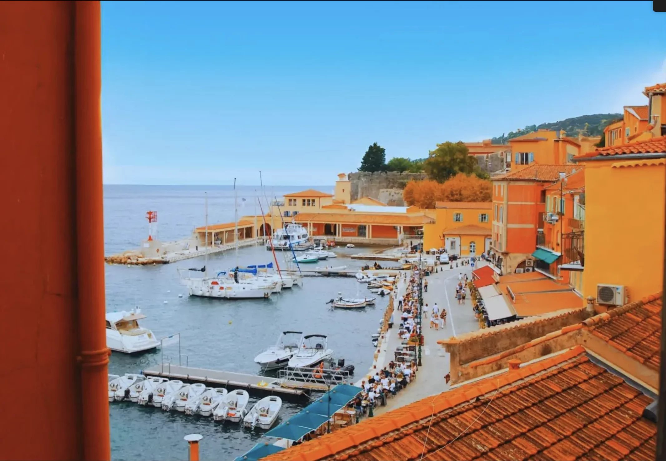 MAGNIFICENT 3 ROOMS COMPLETELY RENOVATED WITH STUNNING SEA VIEW, VILLEFRANCHE-SUR-MER