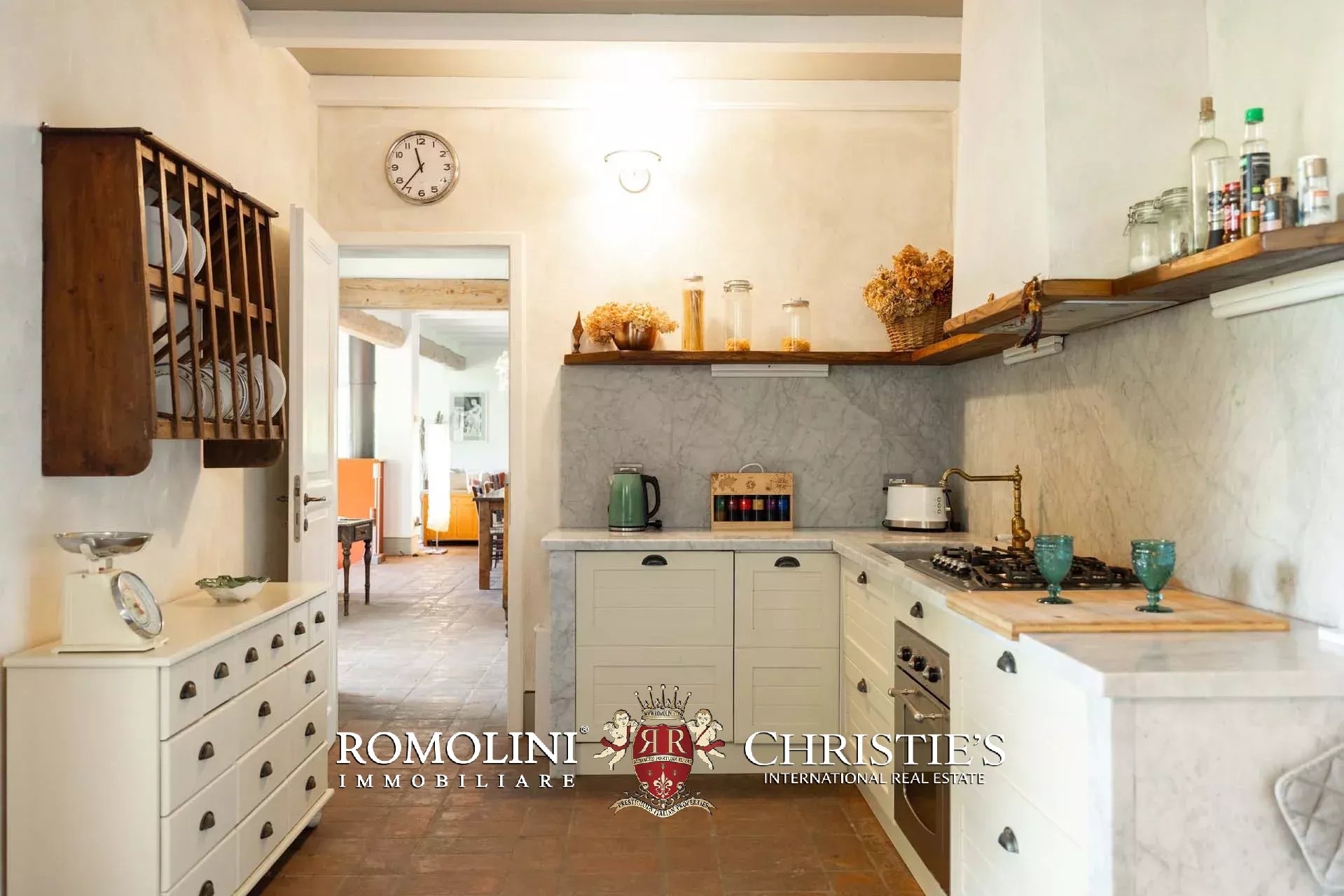 4 Bedroom Villa/Townhouse's Image 24