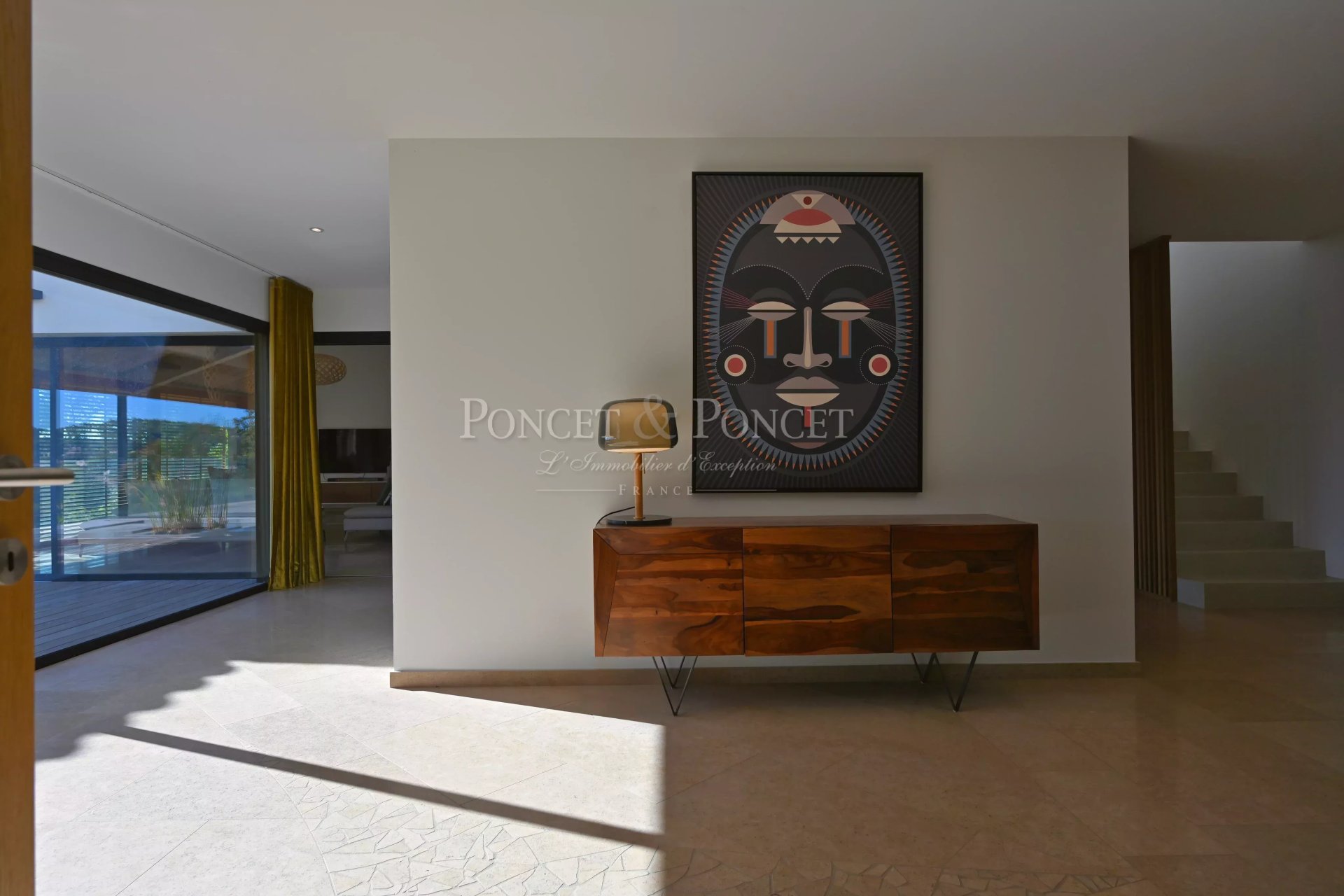 6 Bedroom Villa/Townhouse's Image 14