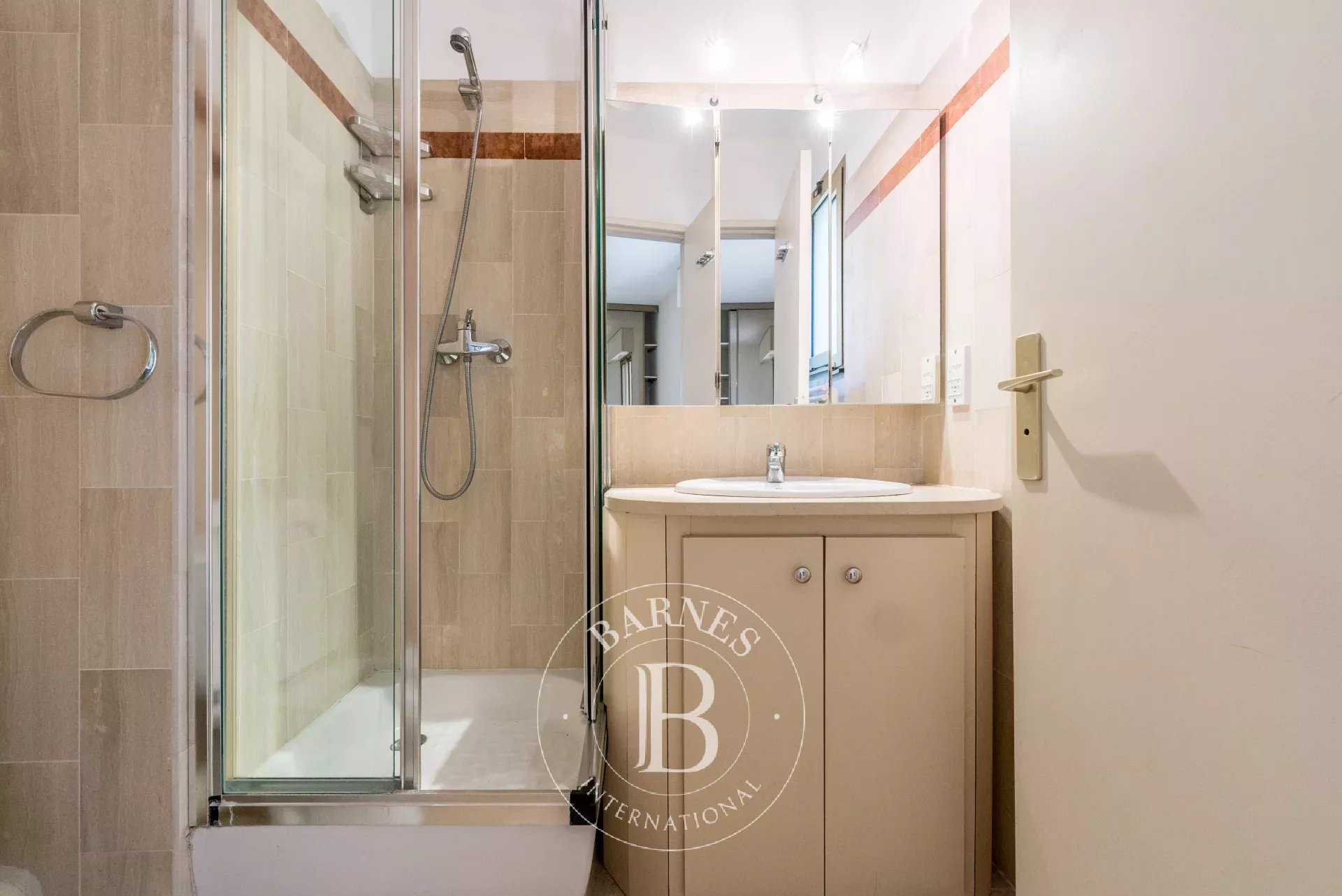 Daire Mougins - picture 14