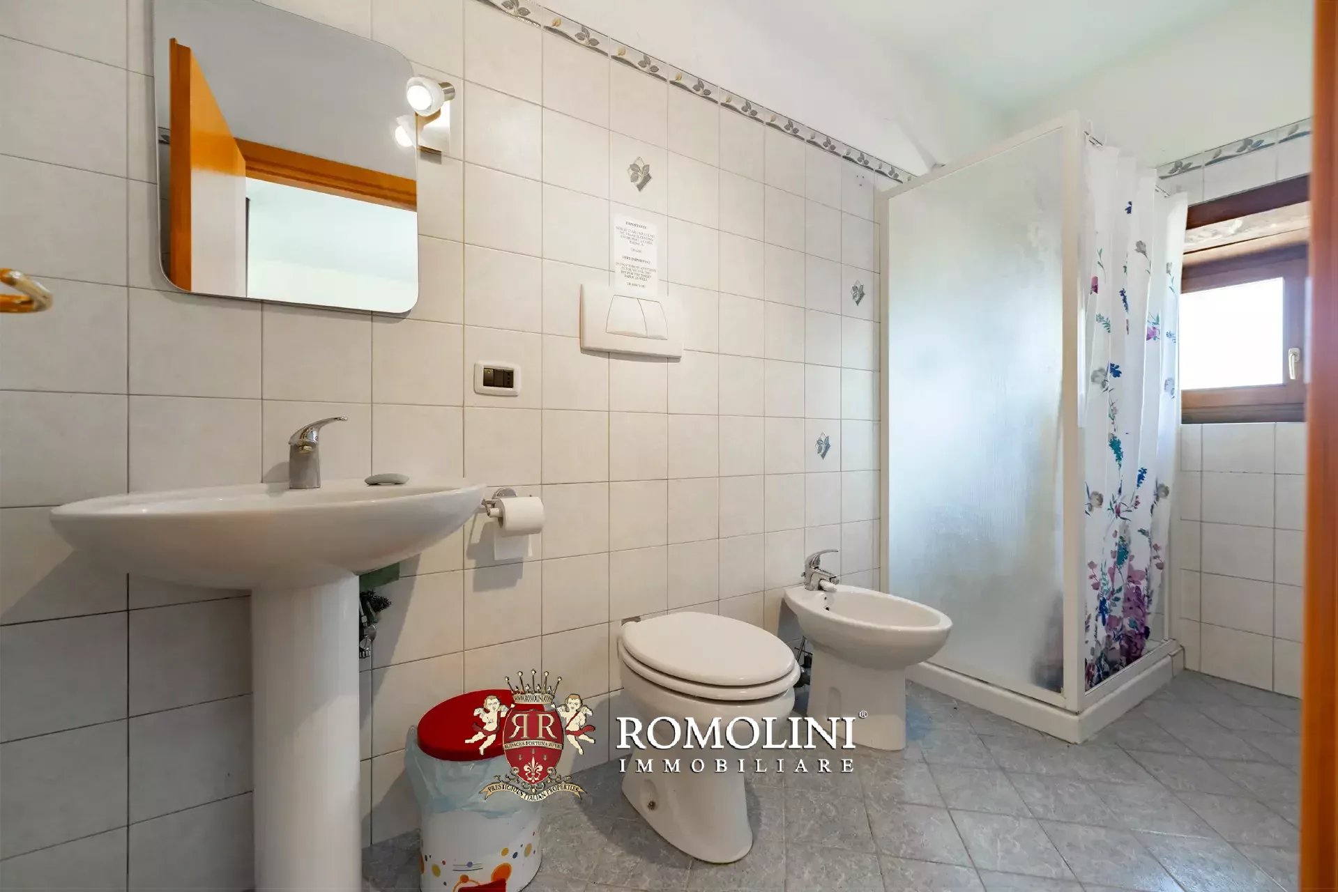 11 Bedroom Villa/Townhouse's Image 61