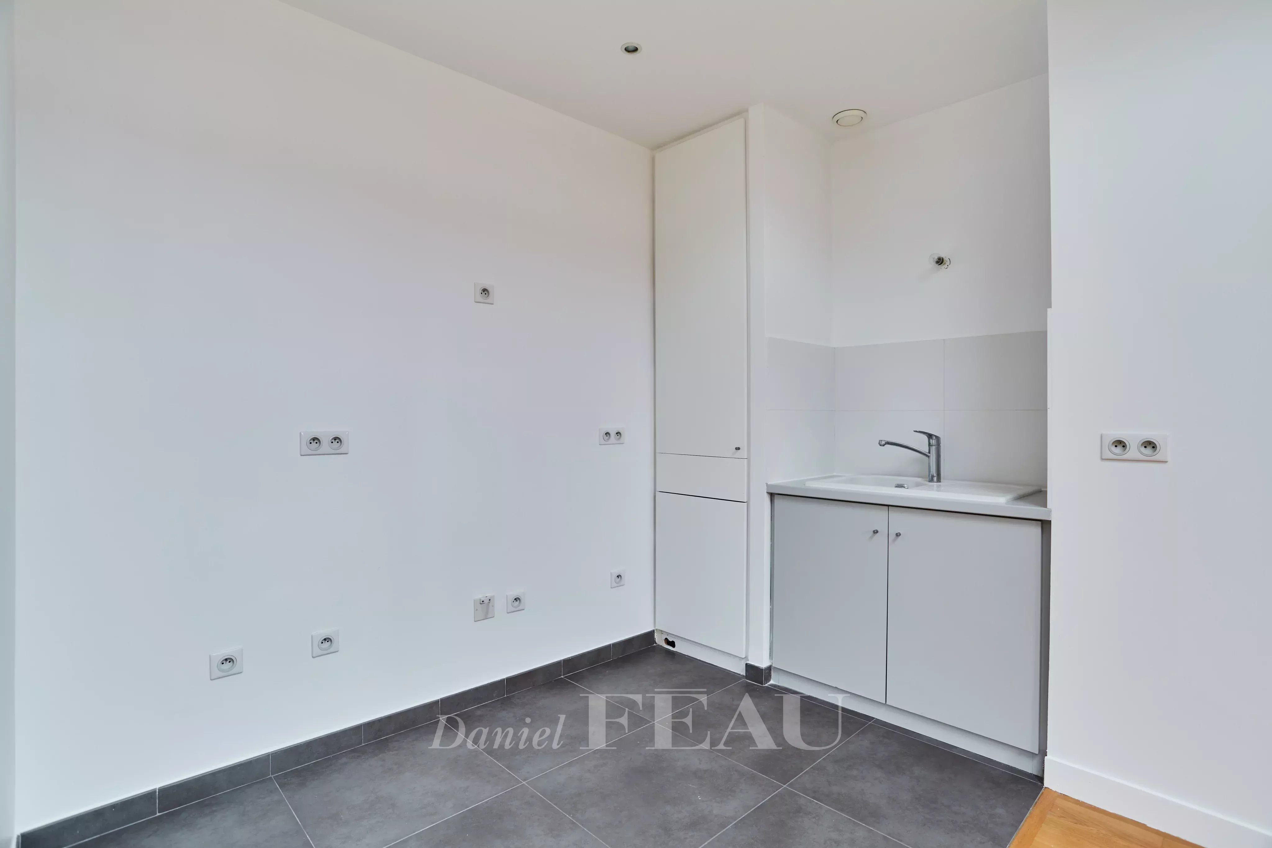 Rental Apartment Paris 8th