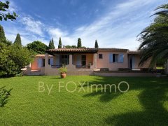 Single-story house in a quiet area – 6 rooms – Flat land of 1,500 m² — photo 1 of 7
