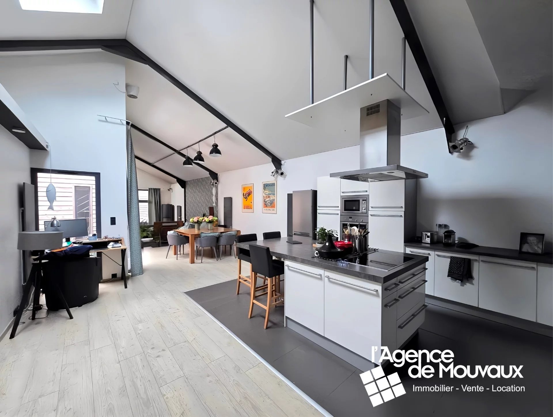 Agence immobilière de 