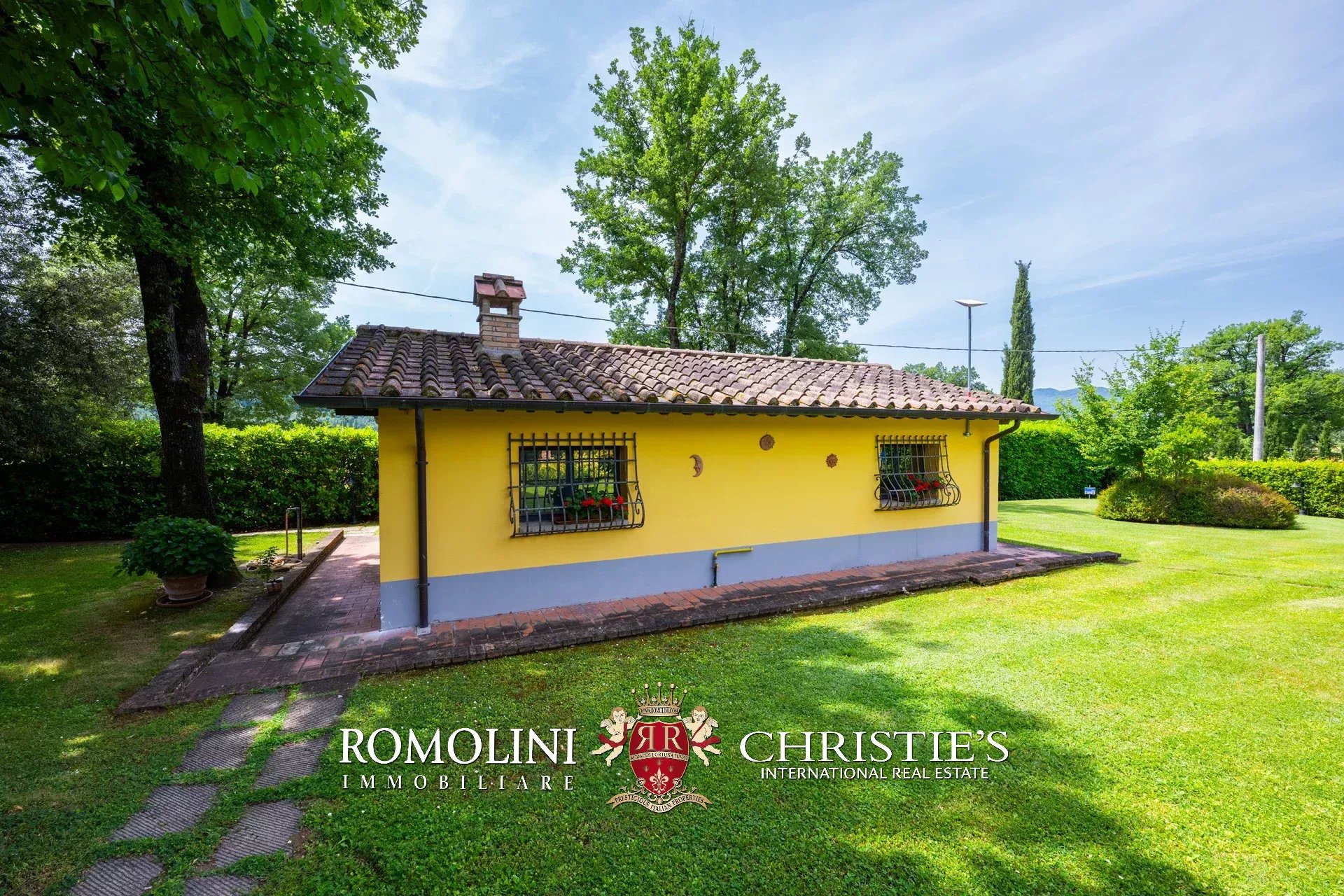 16 Bedroom Villa/Townhouse's Image 73