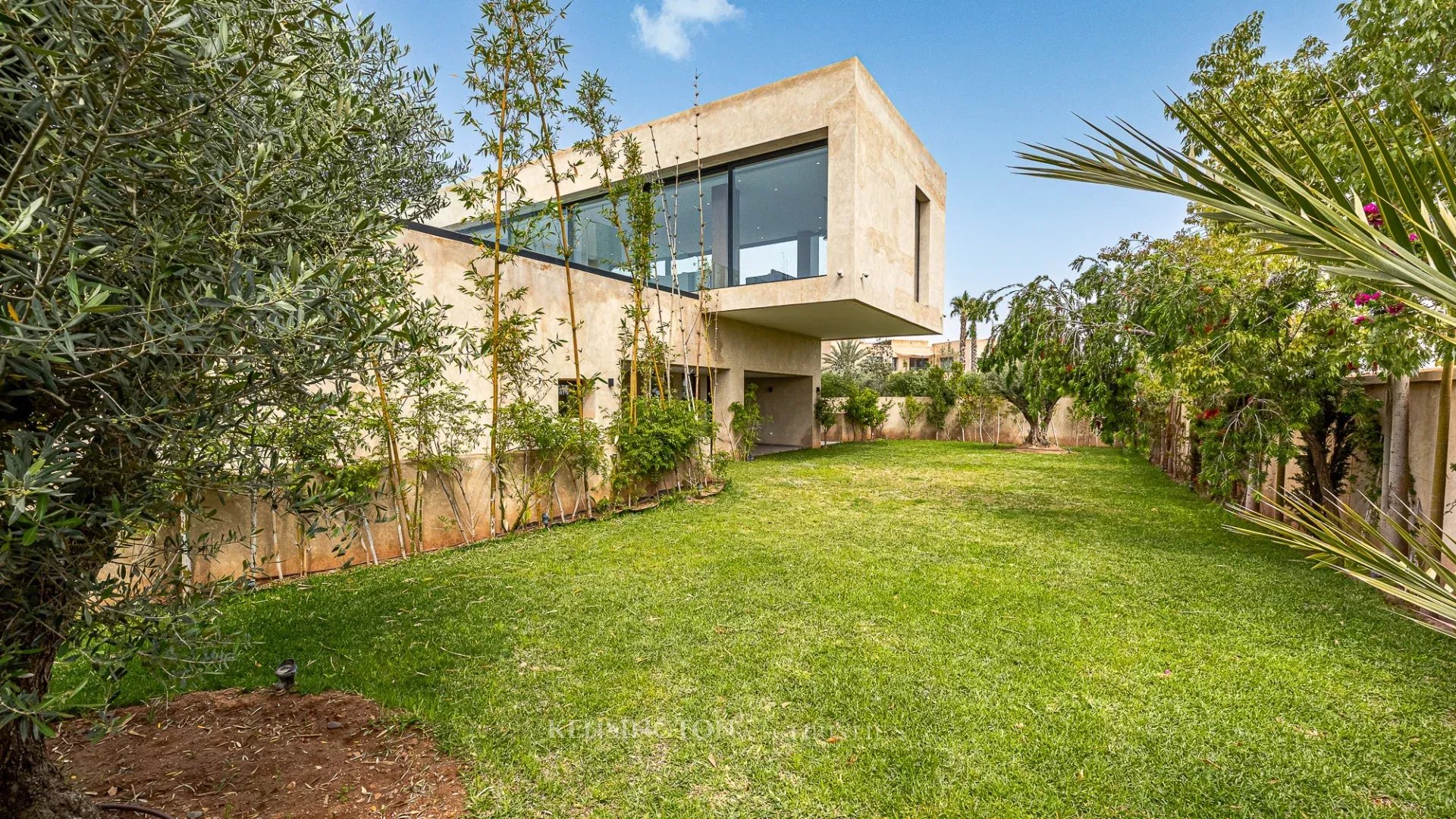 5 Bedroom Villa/Townhouse's Image 47