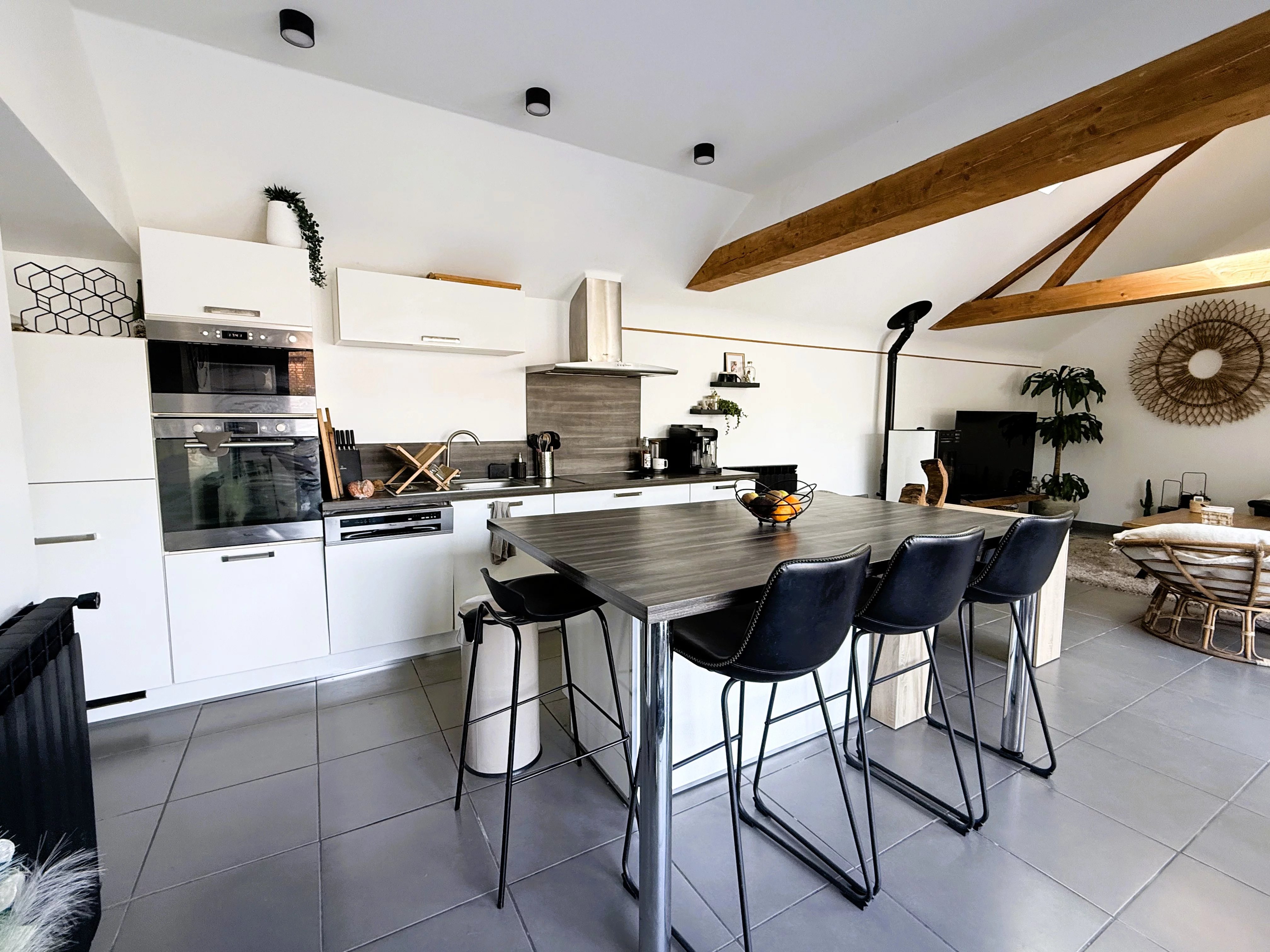 RONTIGNON - Maison 4 pièces de plain-pied rénovée