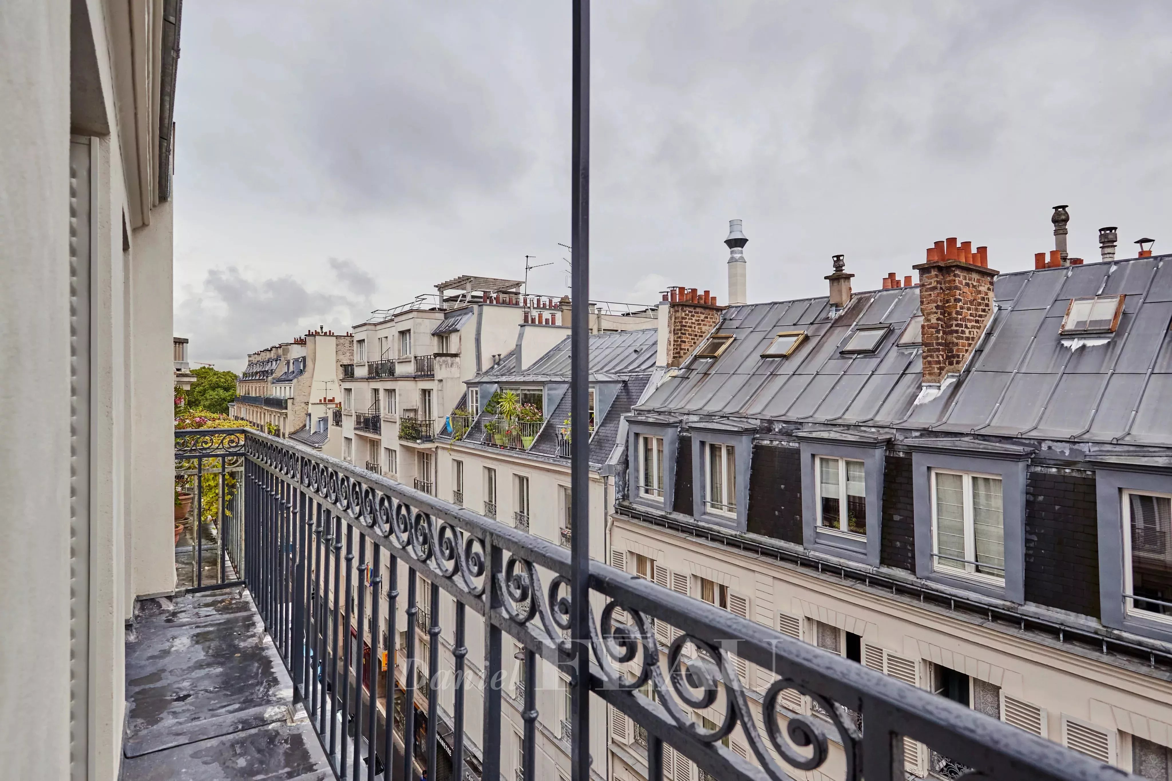 Sale Apartment Paris 6th