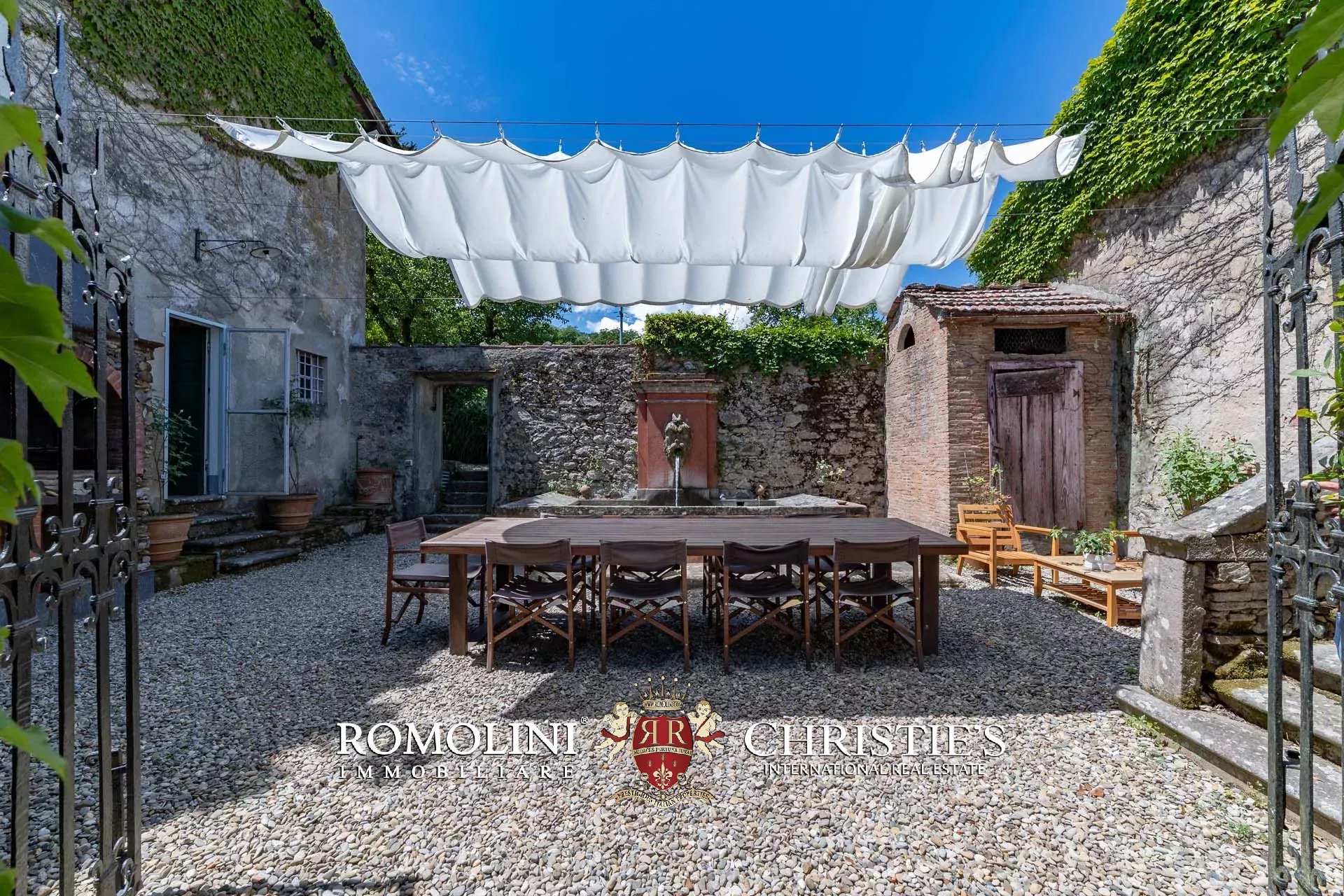 15 Bedroom Villa/Townhouse's Image 31