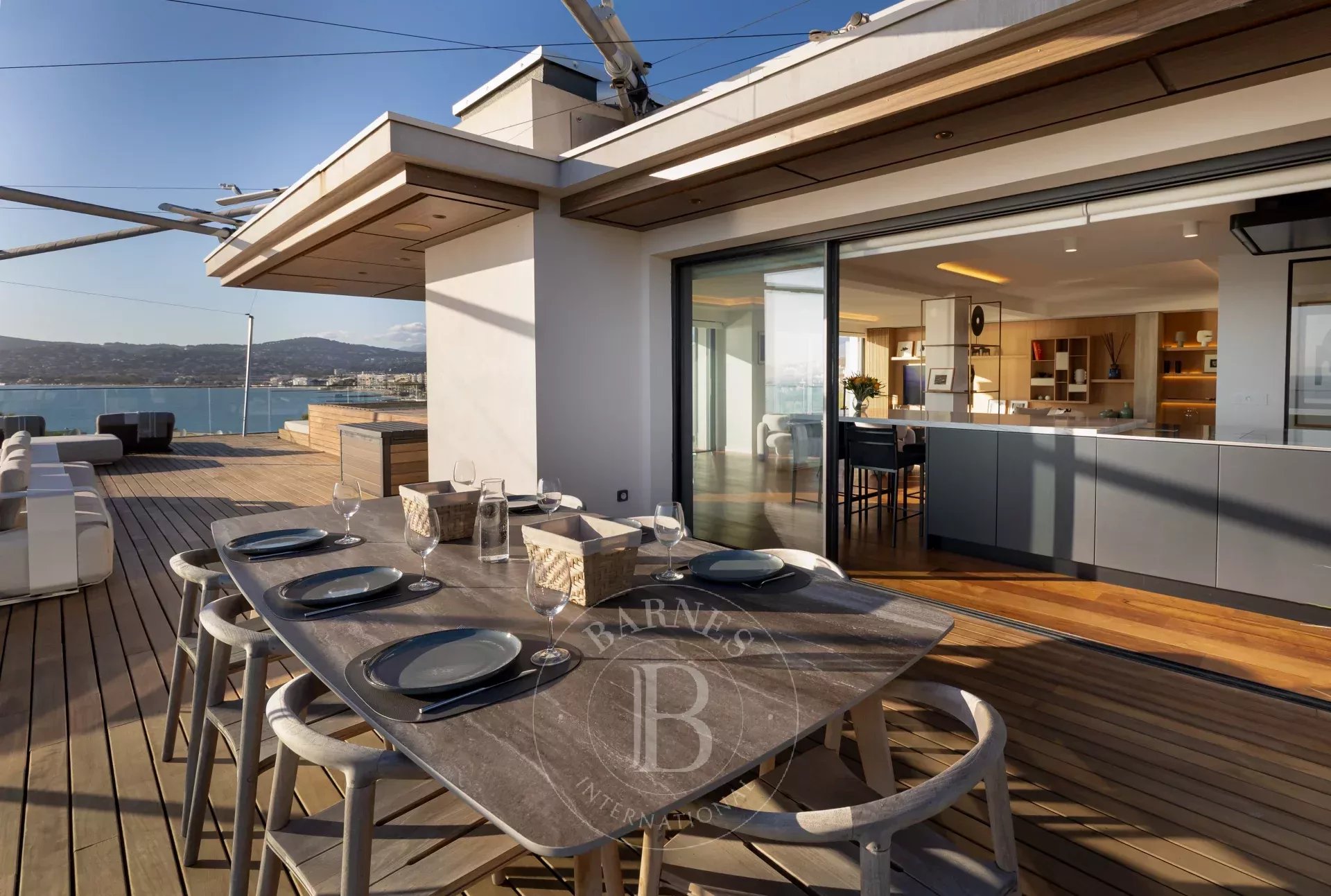 CAP D'ANTIBES - PENTHOUSE - PANORAMIC SEA VIEW -  SWIMMING POOL - picture 5