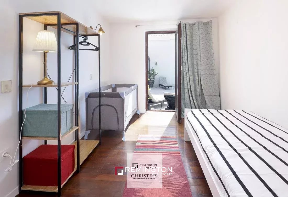 4 Bedroom Villa/Townhouse's Image 12