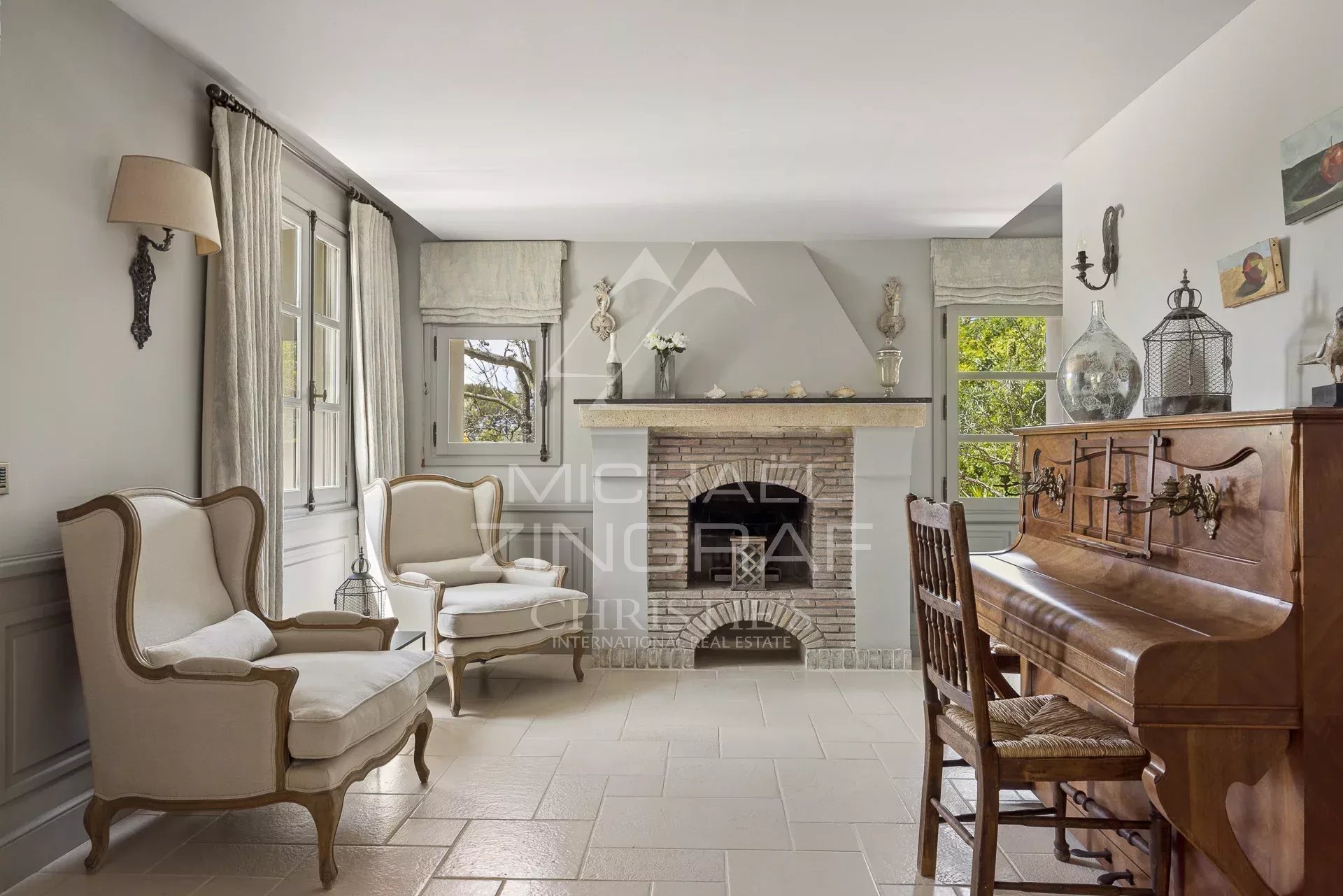 7 Bedroom Villa/Townhouse's Image 22