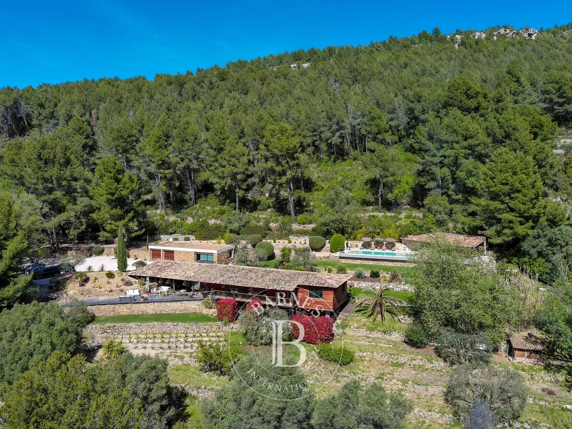 Ev Évenos - picture 31