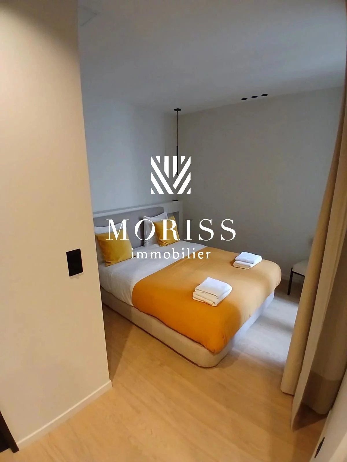 Rue de l'amiral Courbet /M° Saint Mandé - Image Array