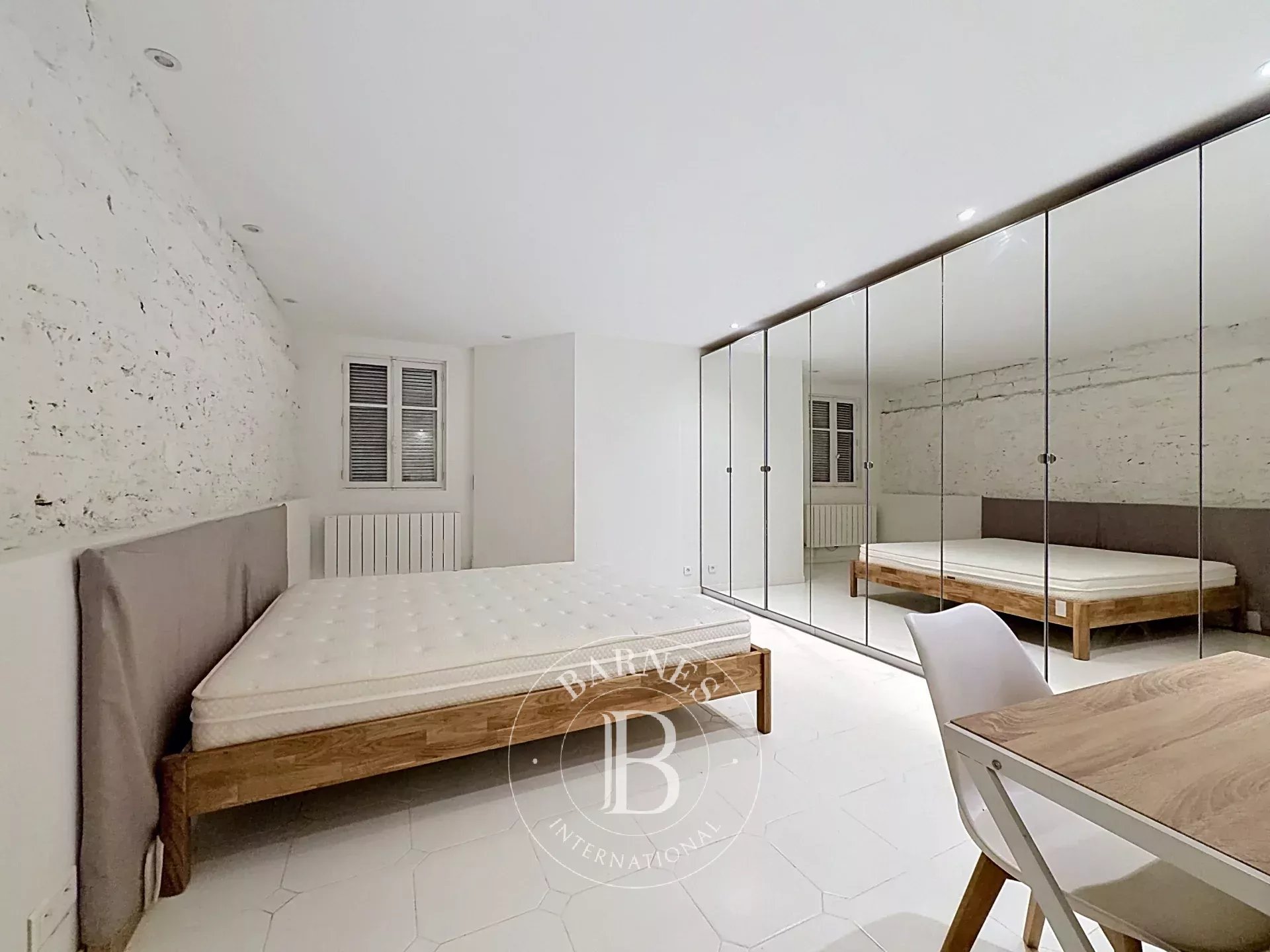 Paris  - Apartment  - picture 14