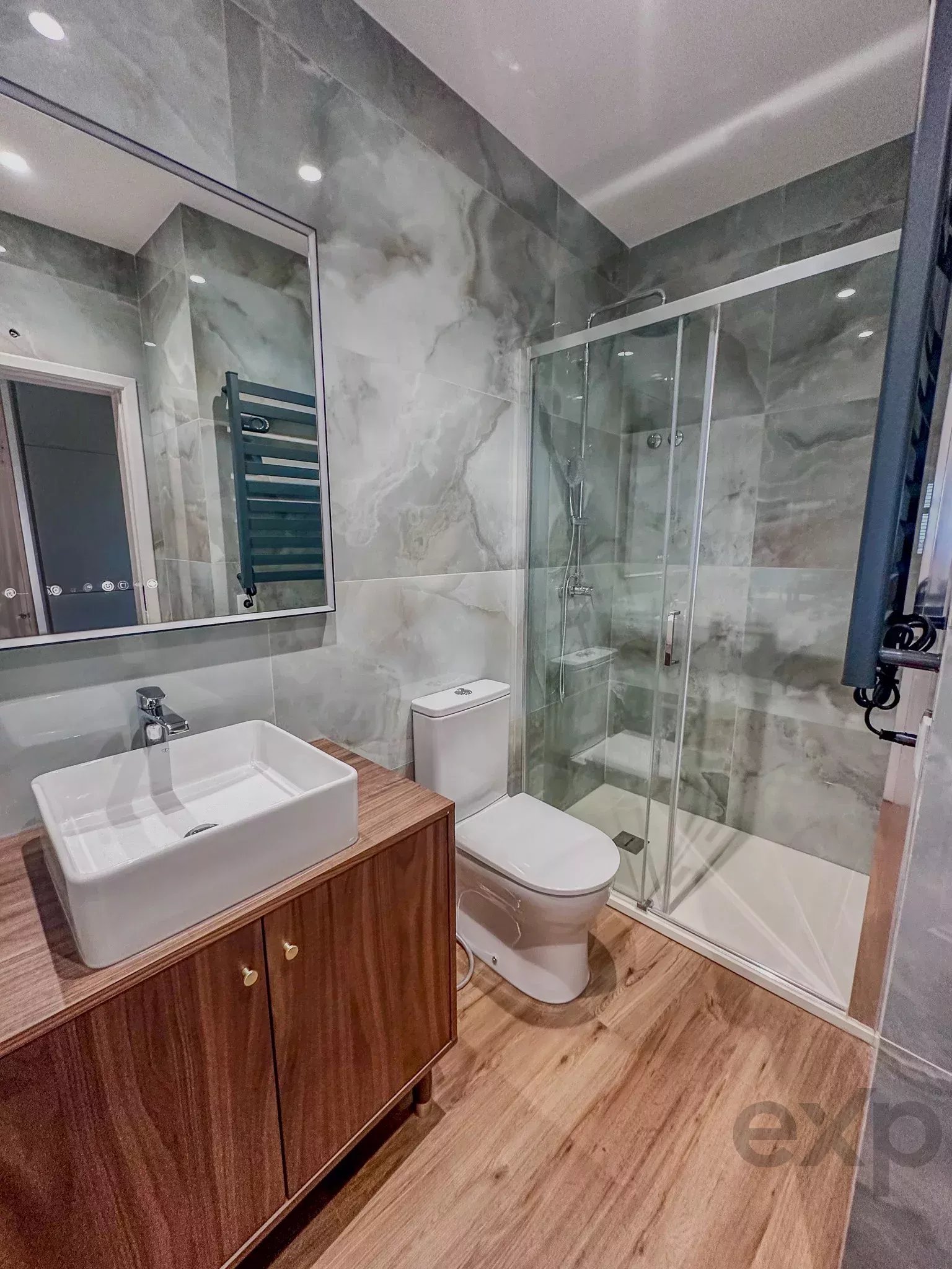 Beautifully renovated apartment in Arcadas do Estoril with sea view 86755453 image 19