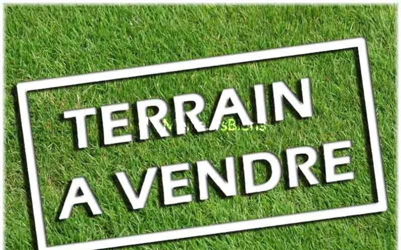 Très beau terrain de 464 m2 viabilisé