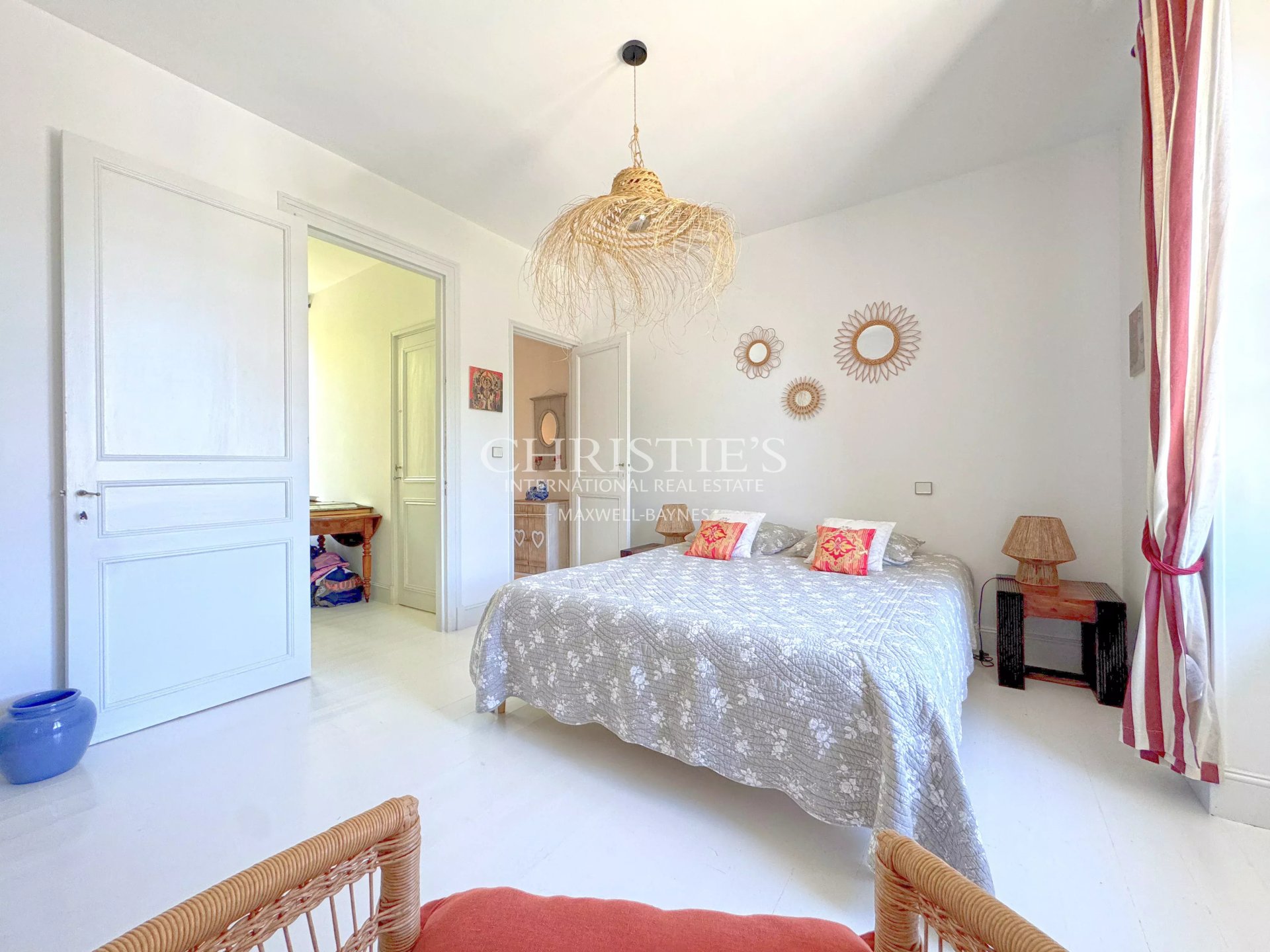 4 Bedroom Villa/Townhouse's Image 17