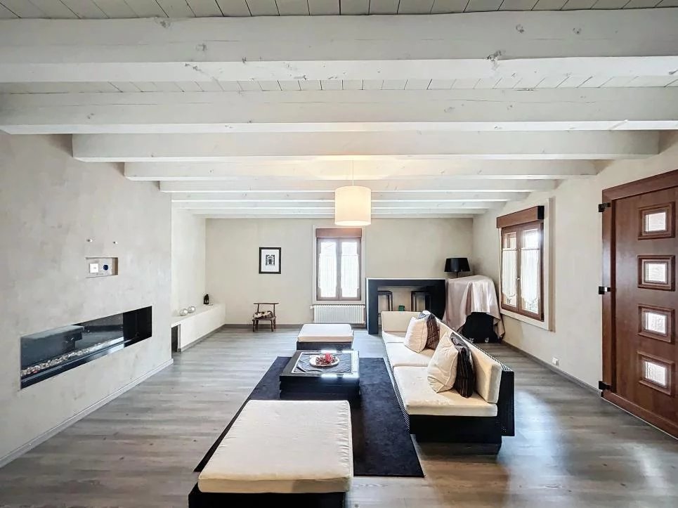 Magnifique maison avec grand jardin ! Parfait pour une famille !