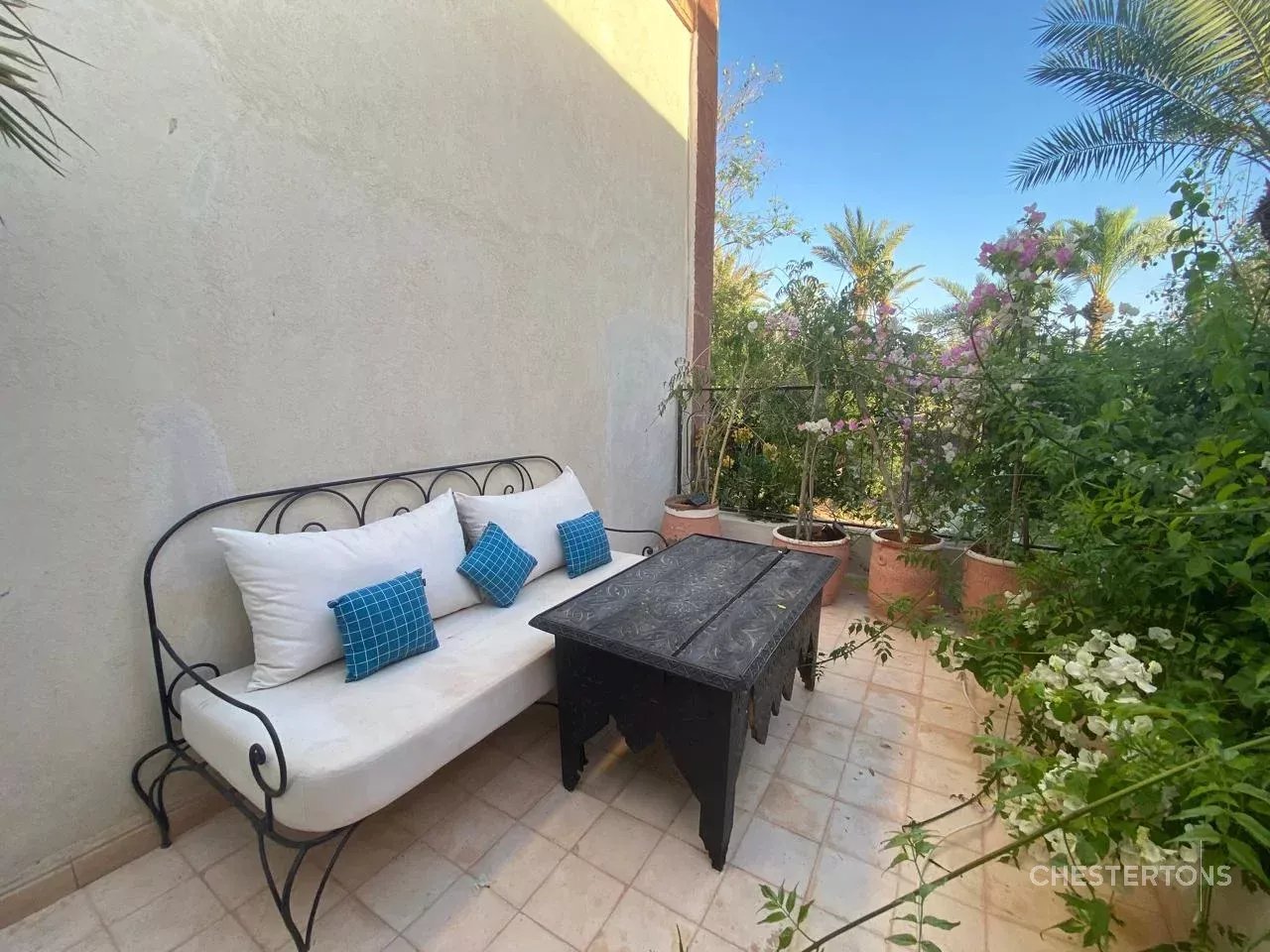  Image of Villa - 6 Bedrooms for Sale in Marrakech-Ménara-Marrakech-Morocco, Image 23