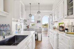 Saint-Paul-de-Vence: Exceptional Apartment in the Heart of the Village — photo 5 of 7