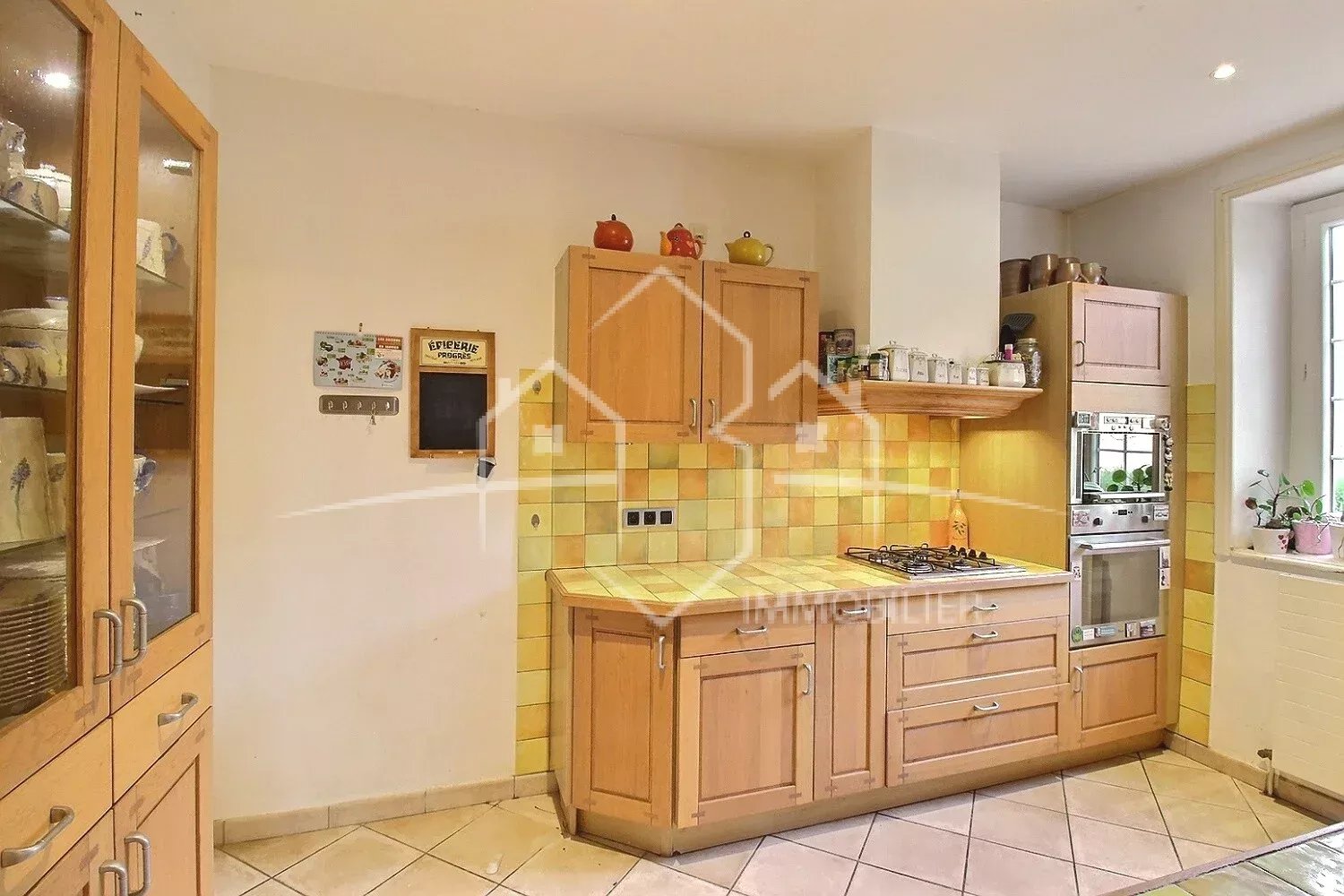 Maison de caractère à Saint-Vallier – 197 m² habitables