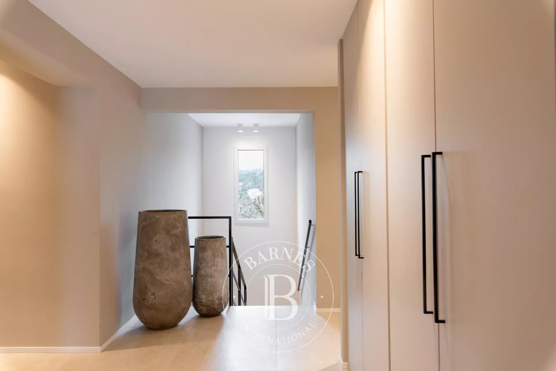 Le Rouret - Magnificent renovated family property in a quiet location - Panoramic hills view - picture 15
