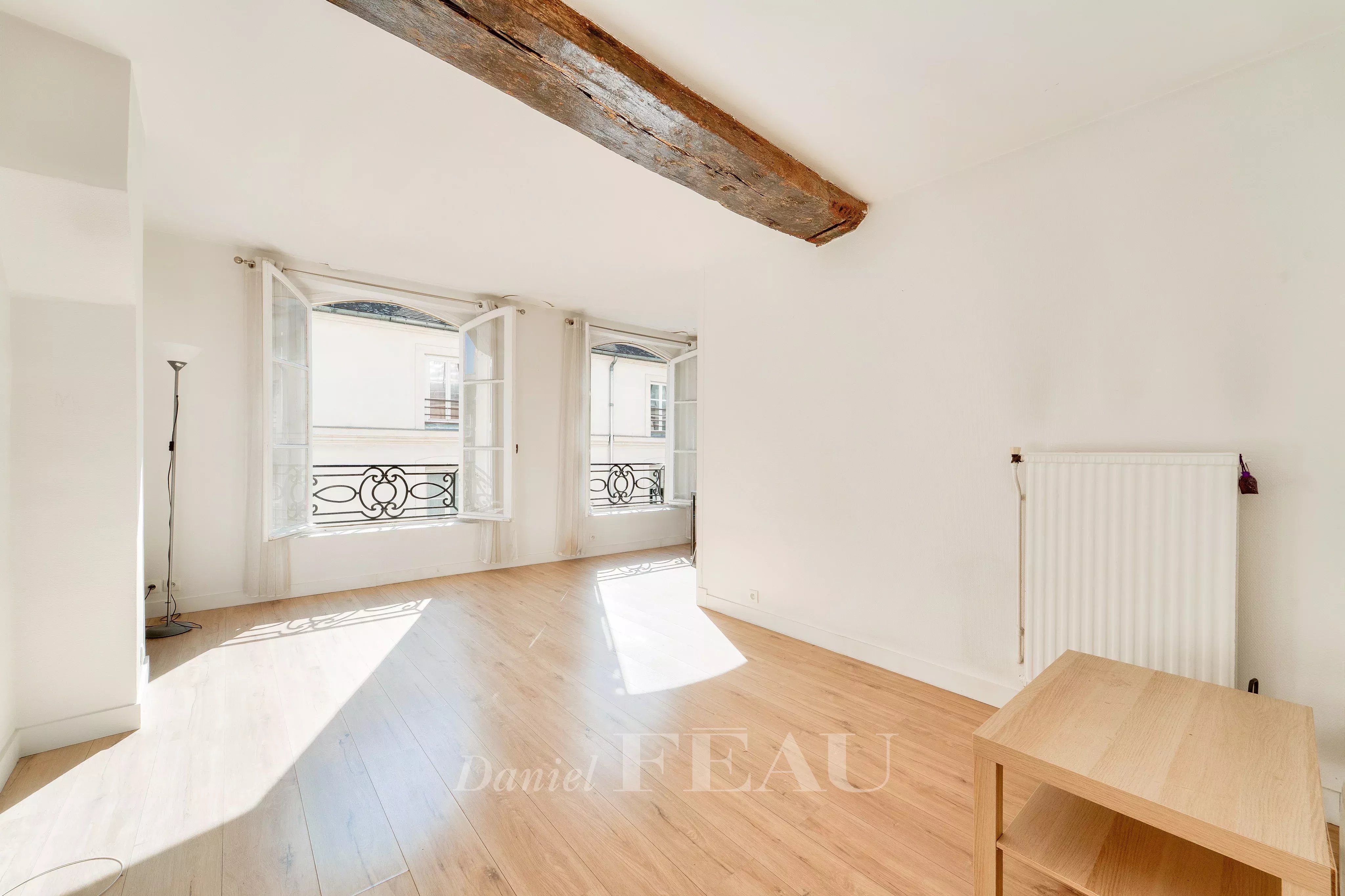 Sale Apartment Paris 4th Saint-Gervais