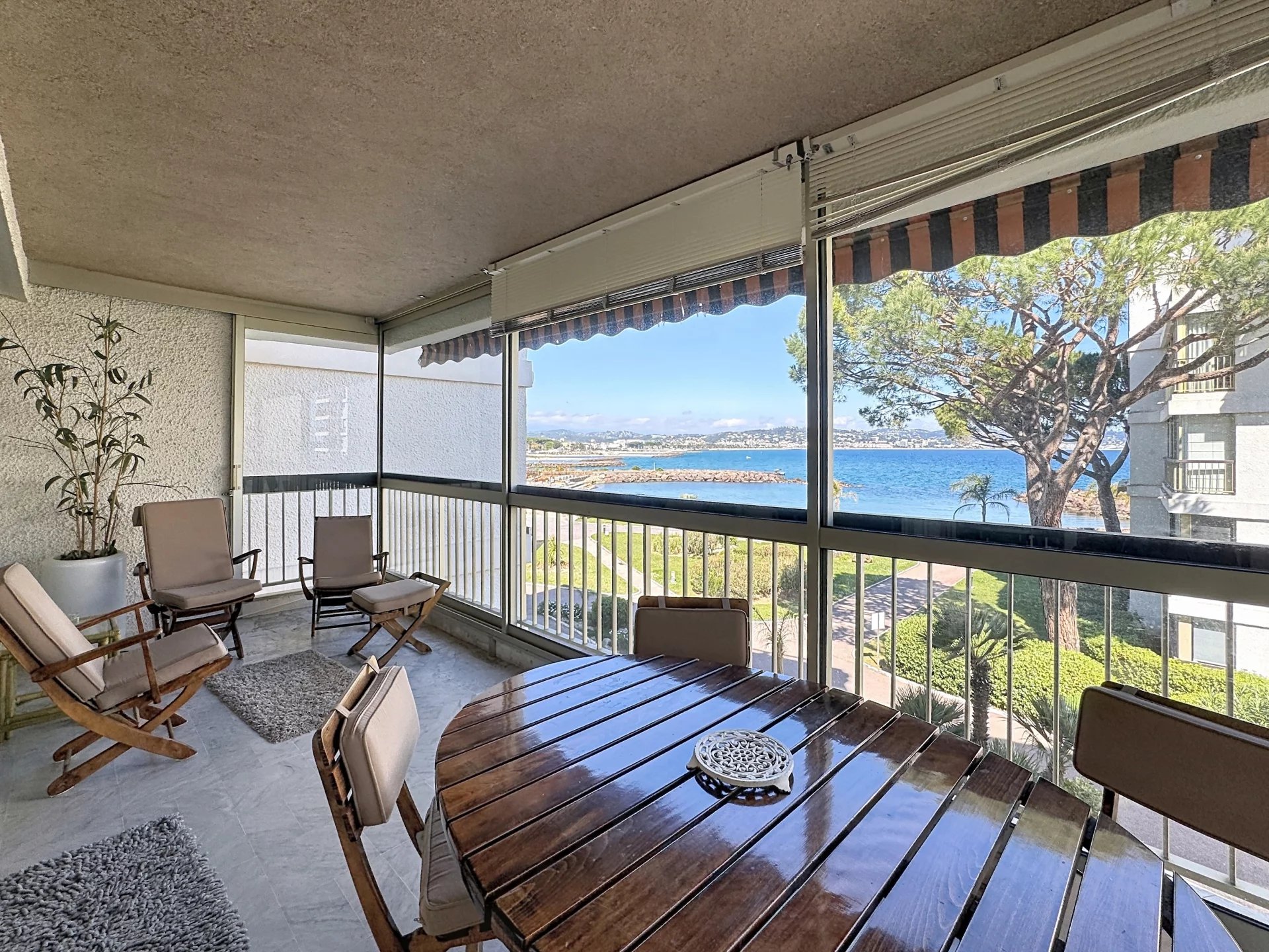 Agence immobilière de J P L