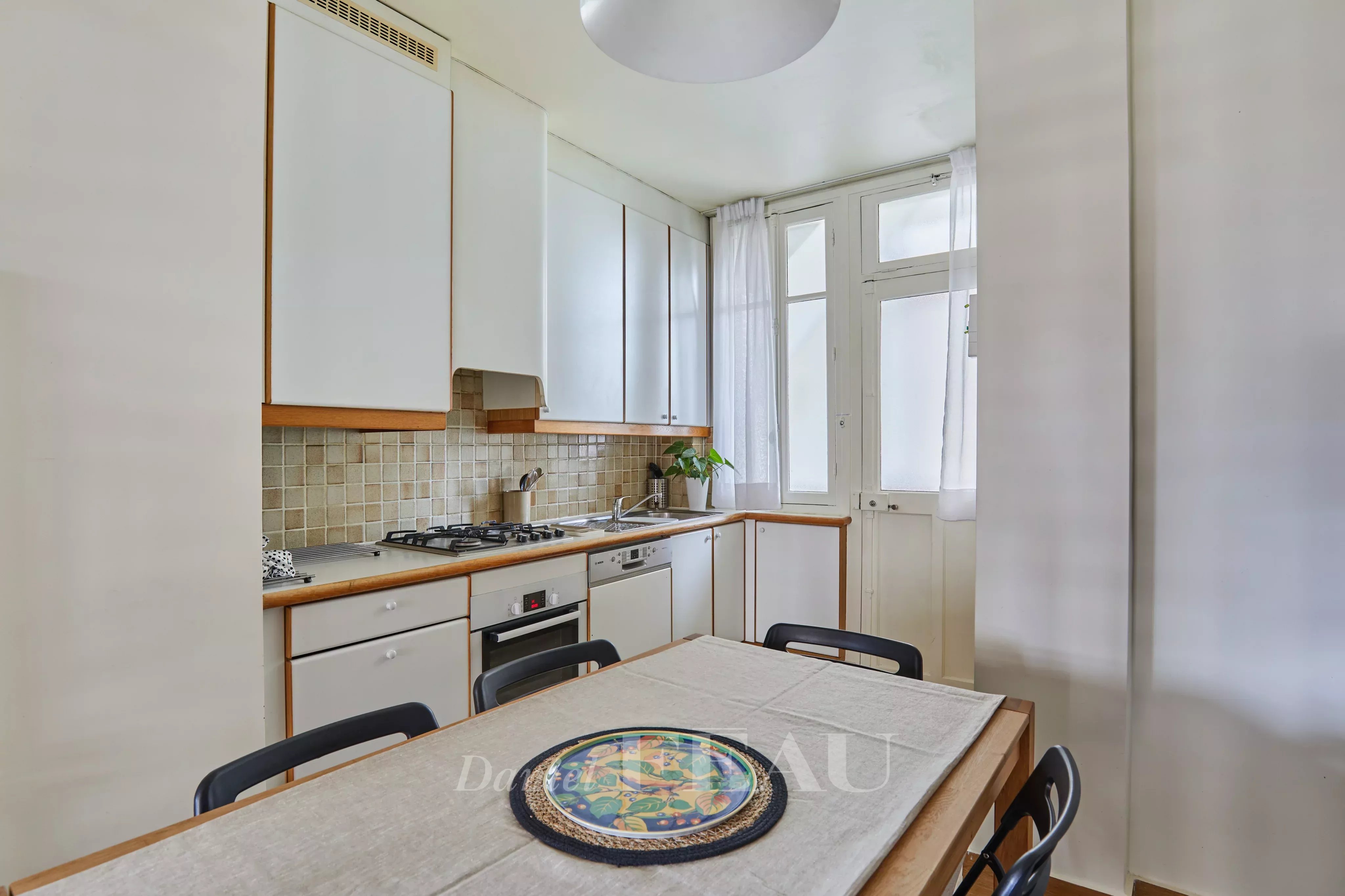 Sale Apartment Paris 7th