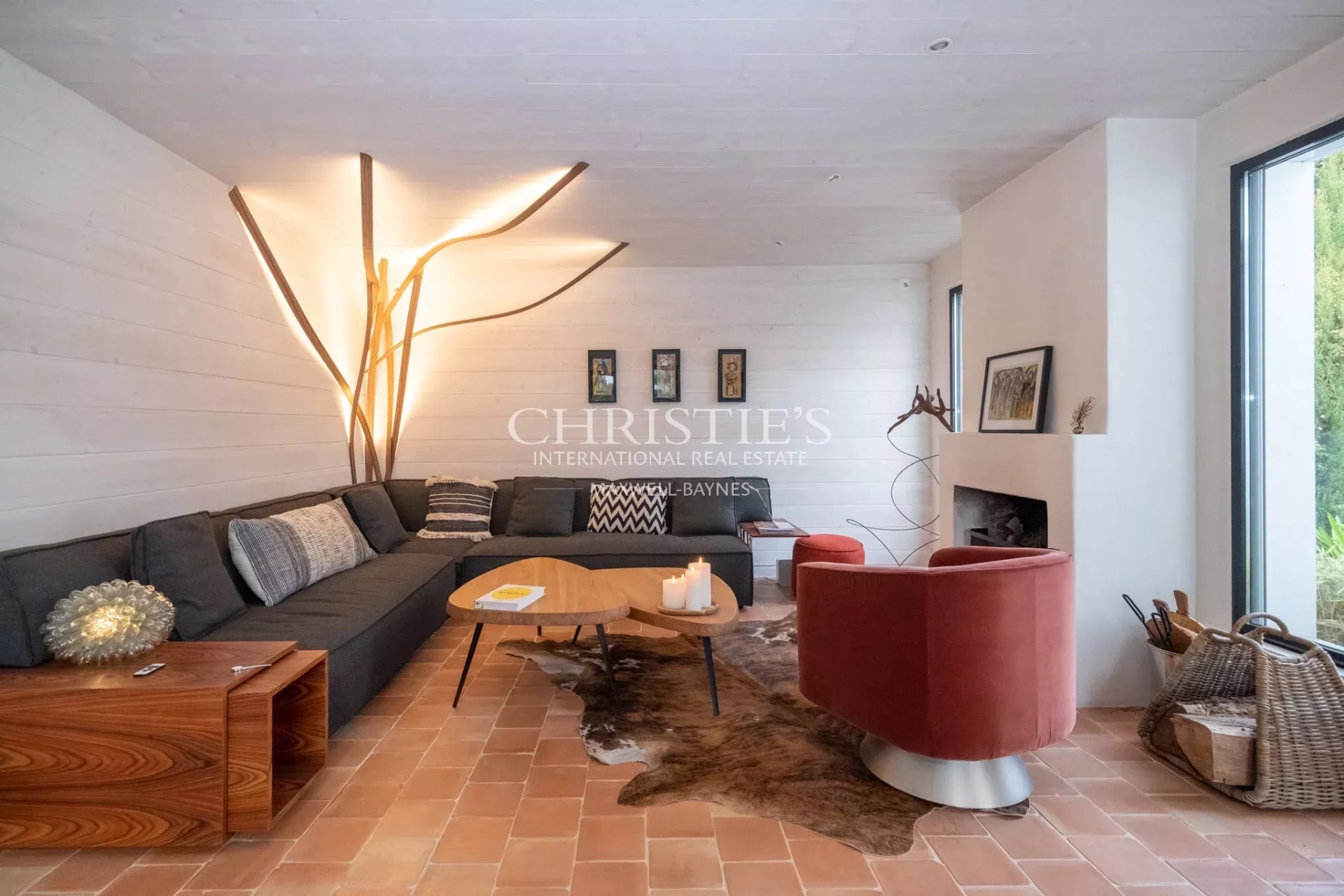 4 Bedroom Villa/Townhouse's Image 5