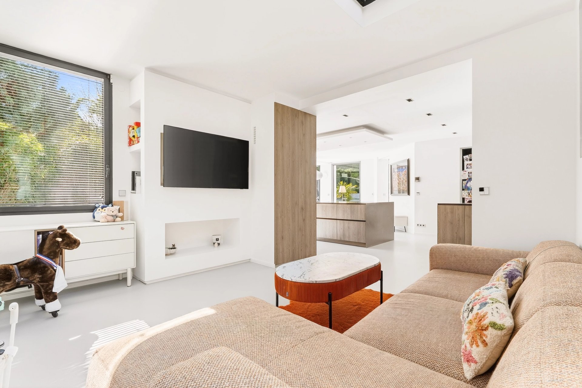 6 Bedroom Villa/Townhouse's Image 11