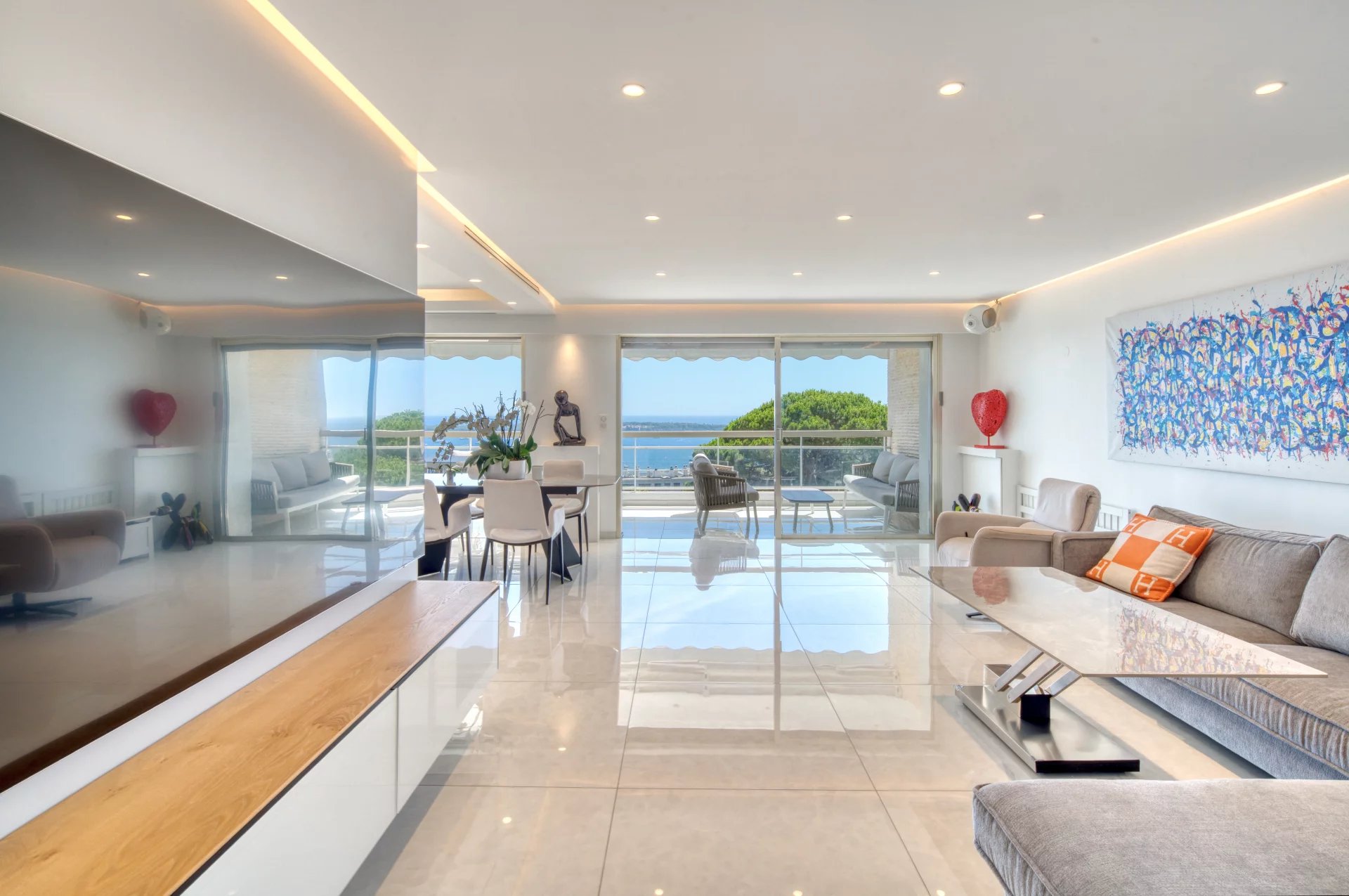 CANNES CALIFORNIE - Appartement  2 chambres - Terrasse - vue mer