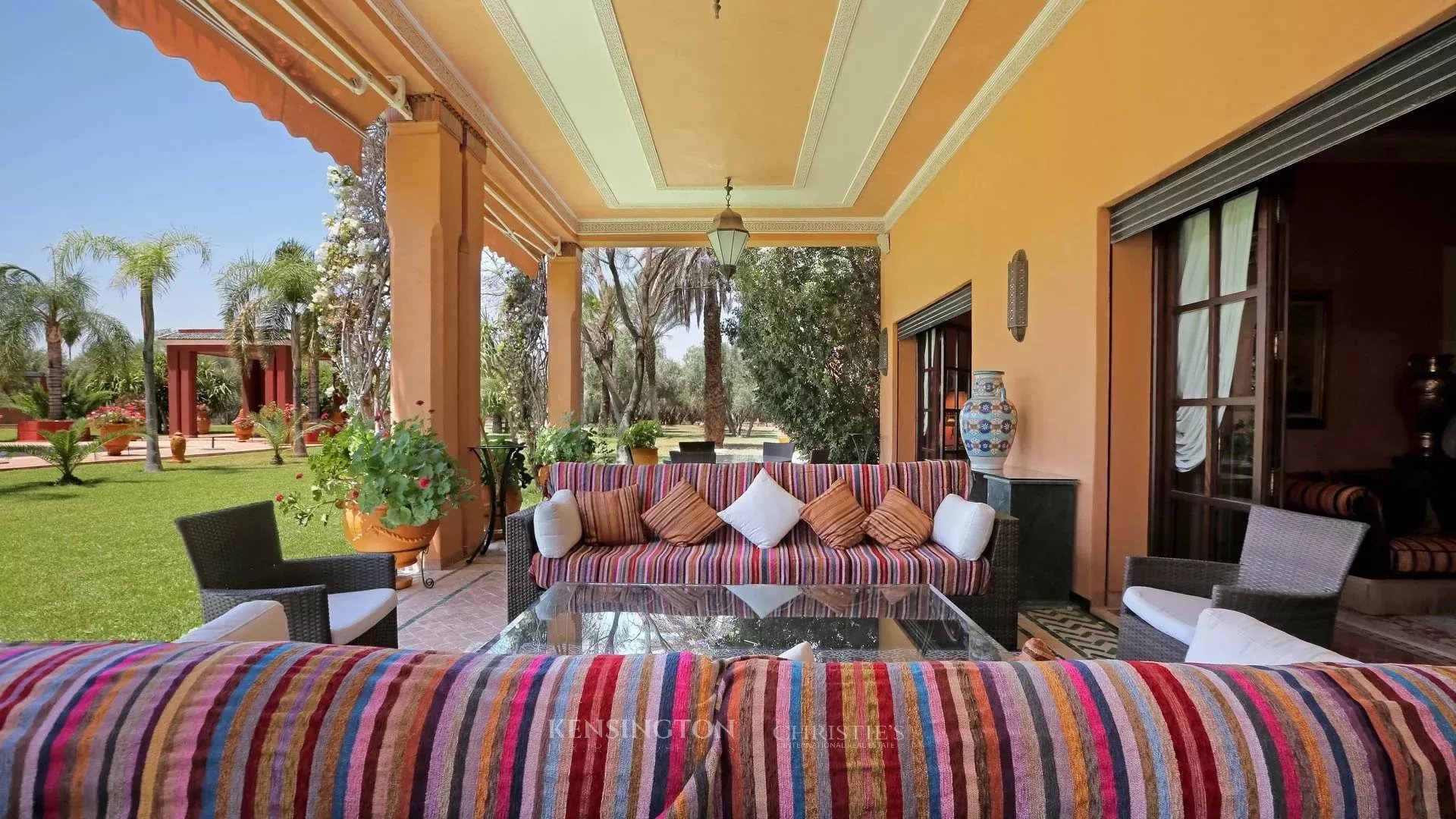 4 Bedroom Villa/Townhouse's Image 16