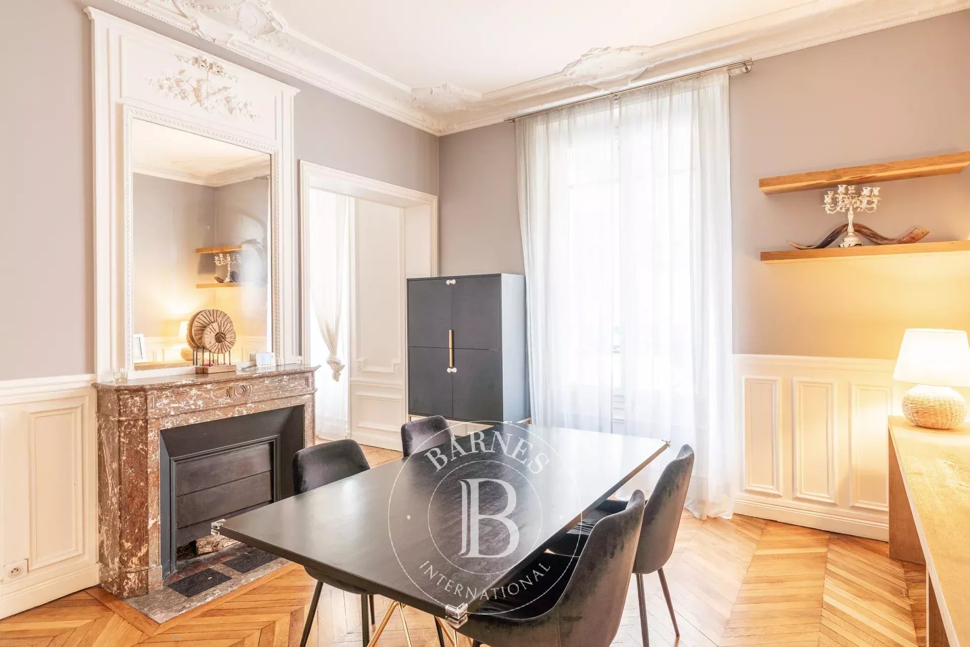 Exclusive - Neuilly - Argenson - Period high-end apartment - 3 bedrooms - picture 21