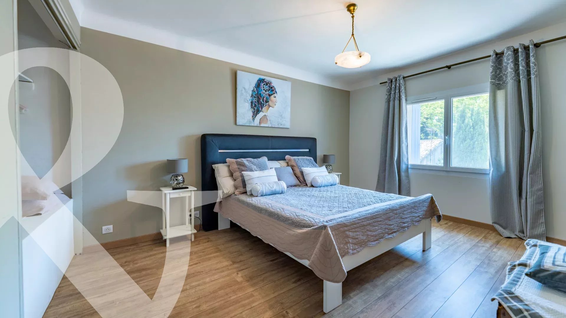 MAISON DE VILLAGE EN PIERRE