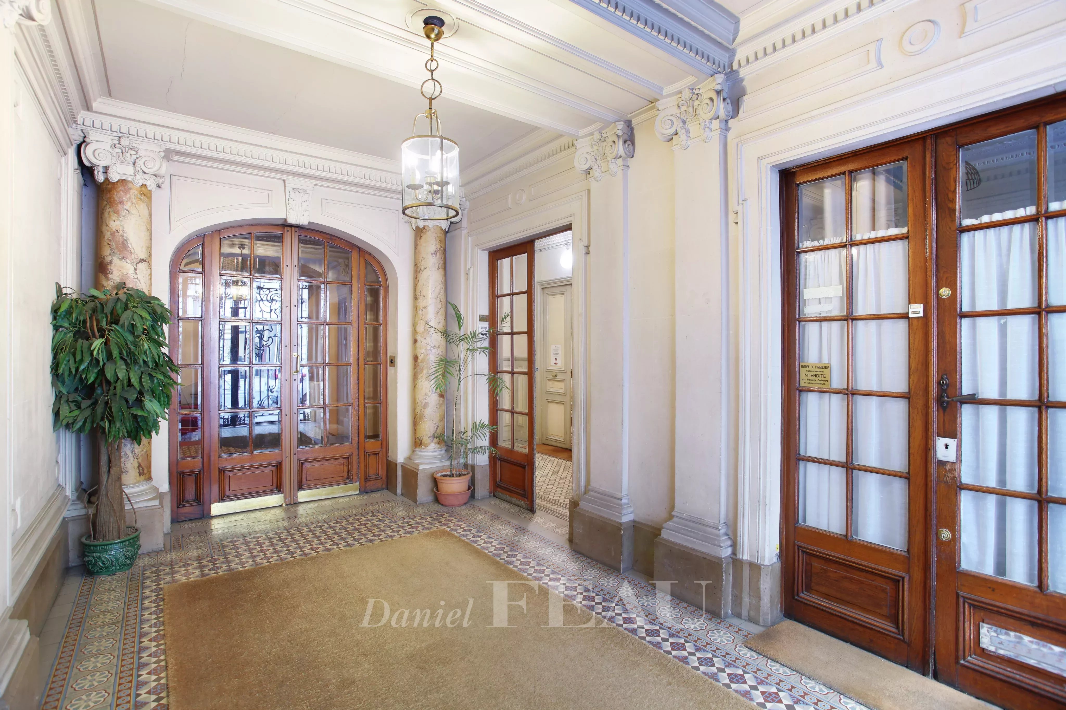 Rental Apartment Paris 16th