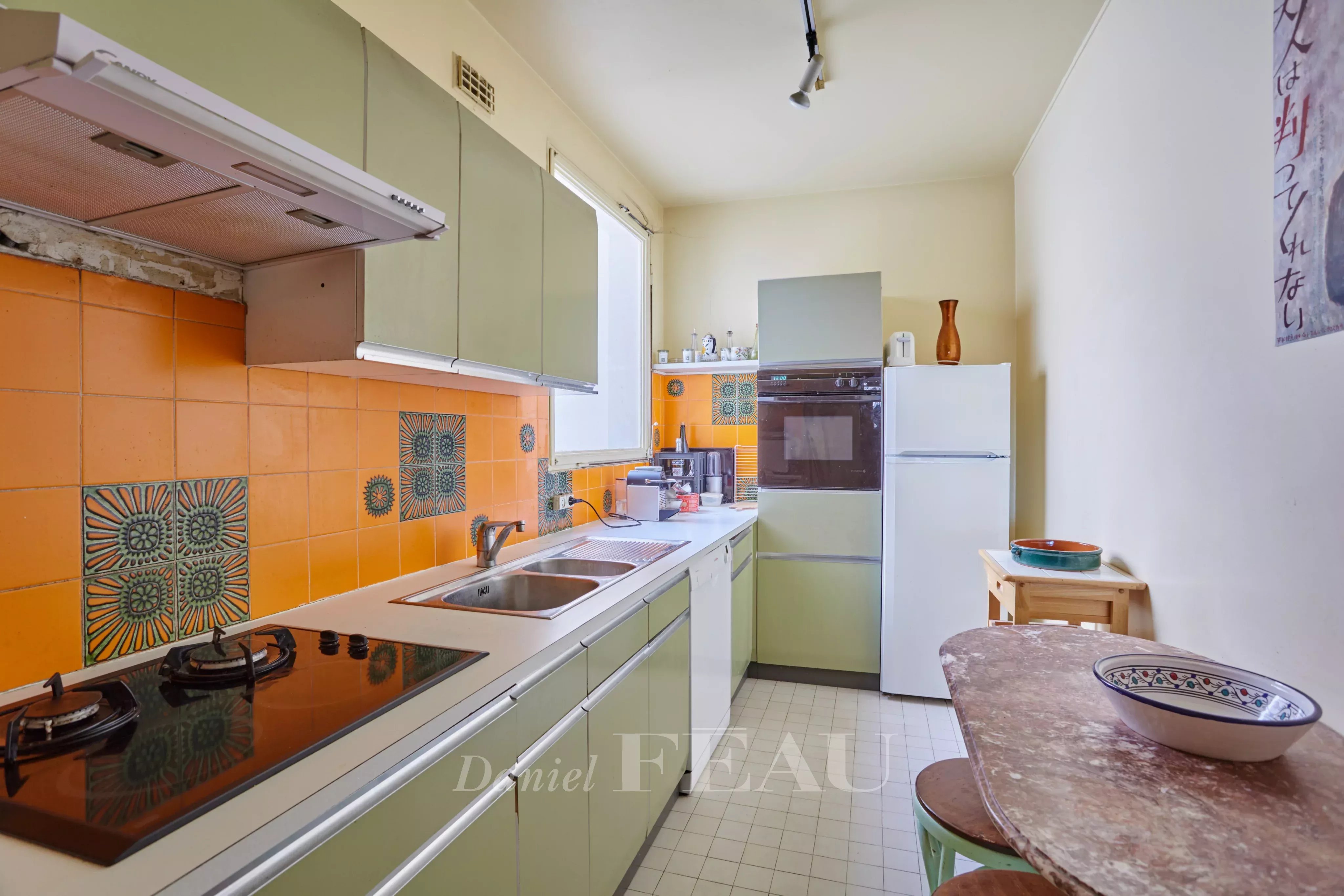 Sale Apartment Paris 15th