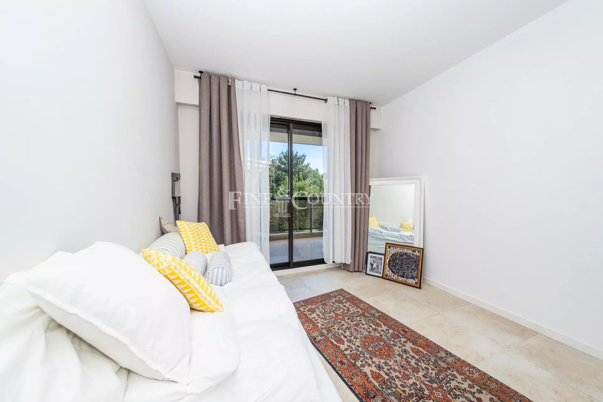 Photo of Apartment for sale in Cannes with pool and tennis