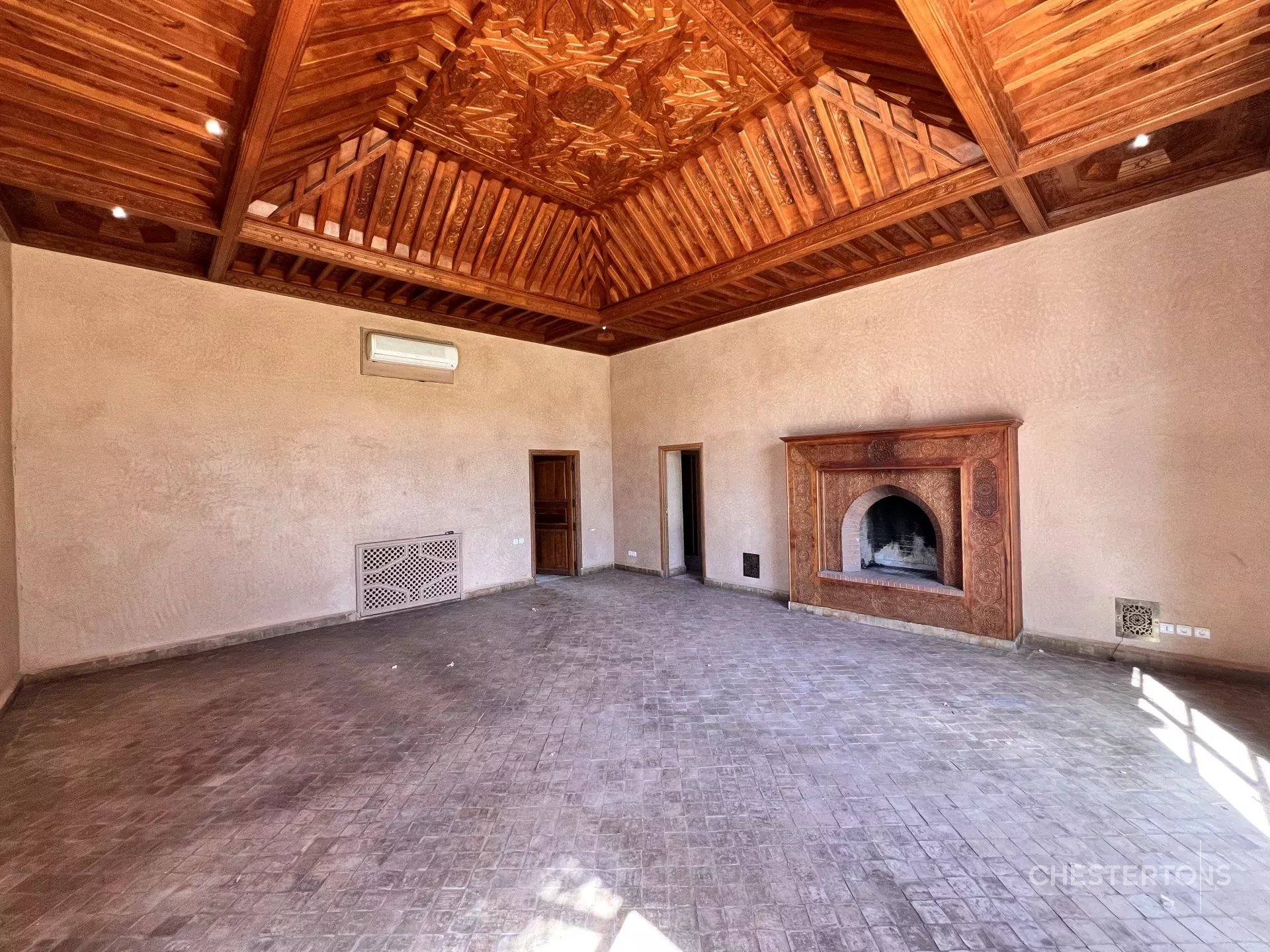Image of Villa - 6 Bedrooms for Sale in Marrakech-Ménara-Marrakech-Morocco, Image 29