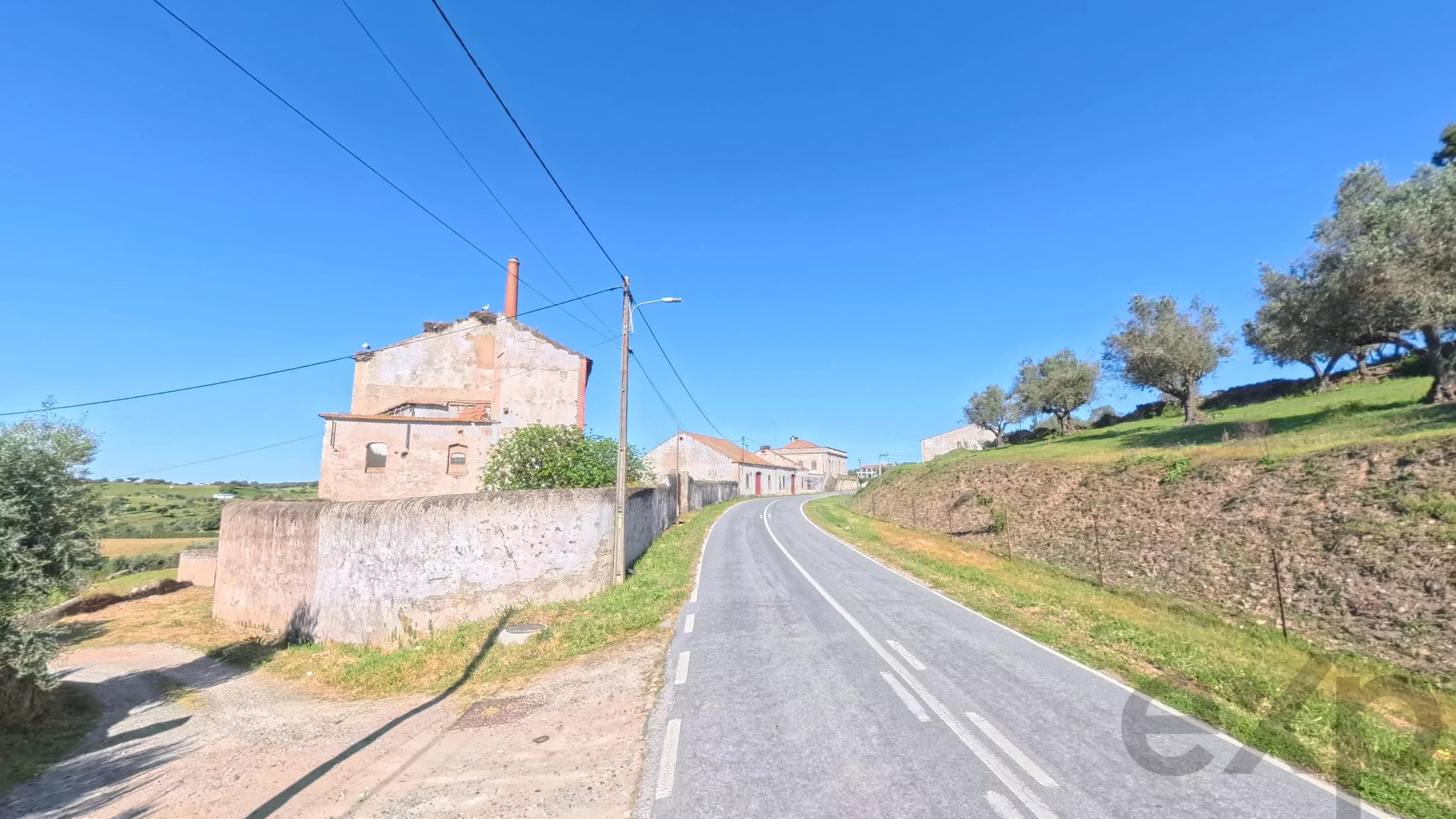 5-Bedroom House in the country side (2 dwellings 3-bedroom + 2-bedroom) 7430-111 image 49