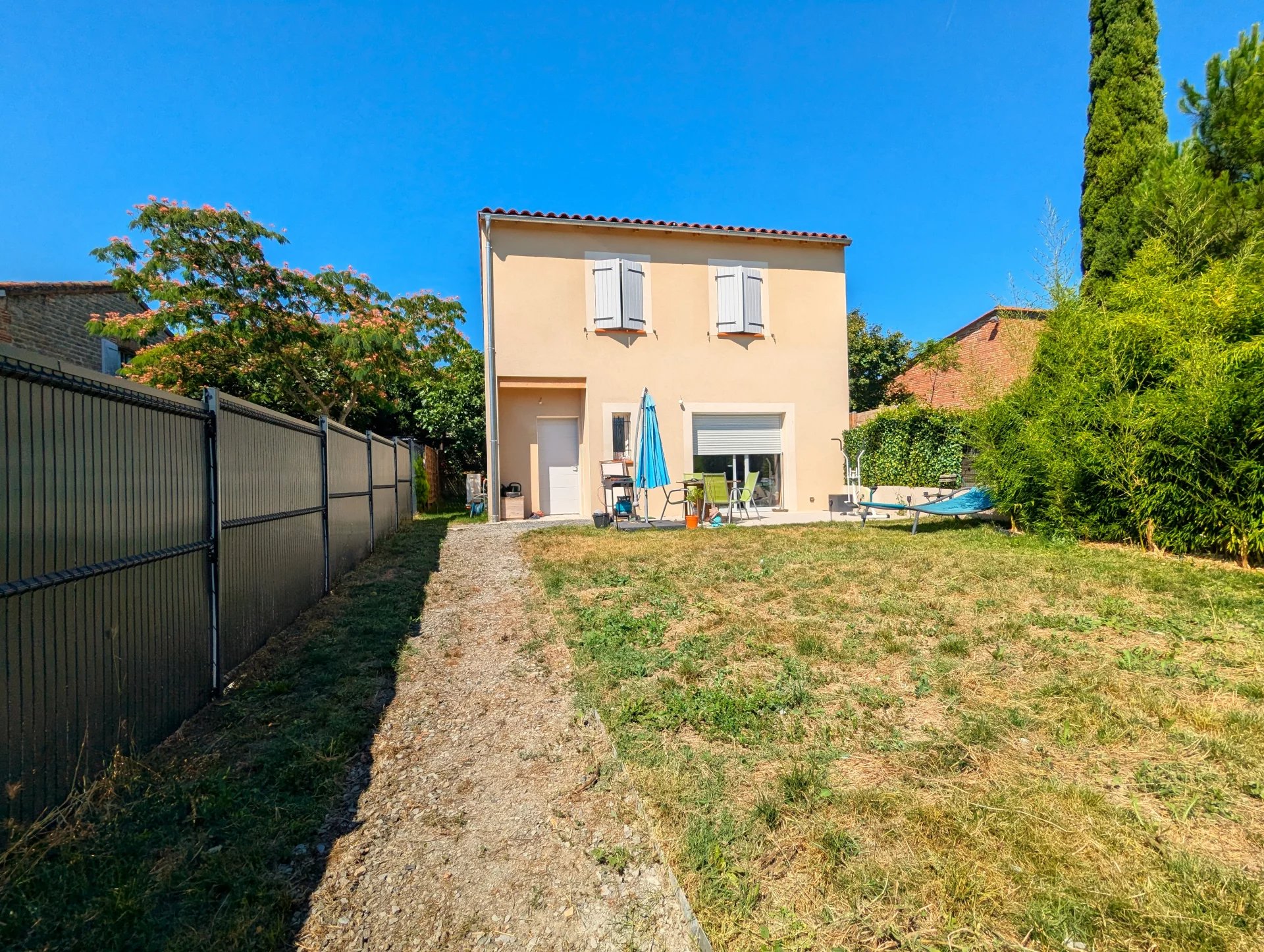 VILLA T4 RECENTE - 92 m² - GARIDECH CENTRE