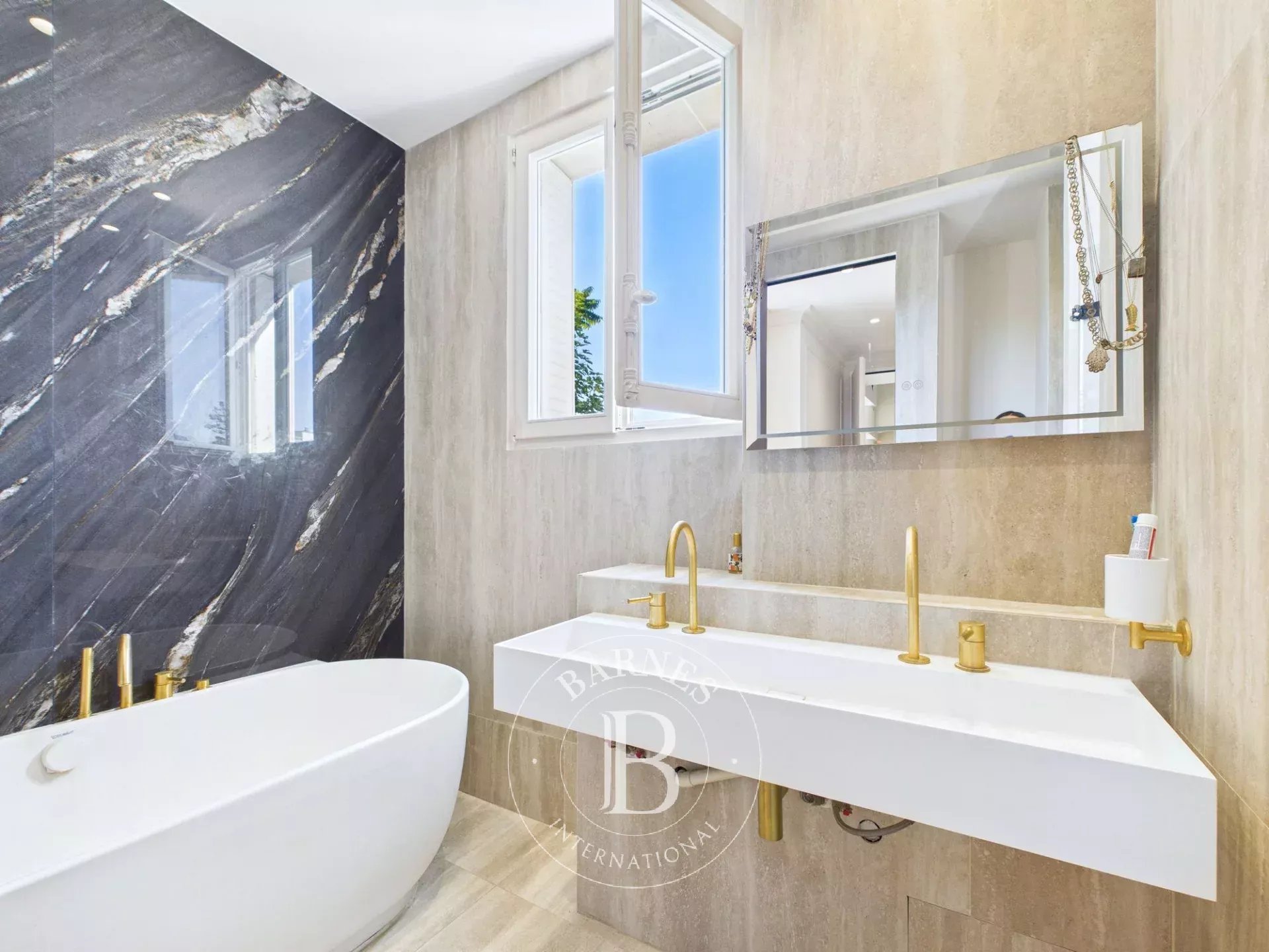 Neuilly-sur-Seine  - Appartement 7 Pi&egrave;ces 5 Chambres - picture 11