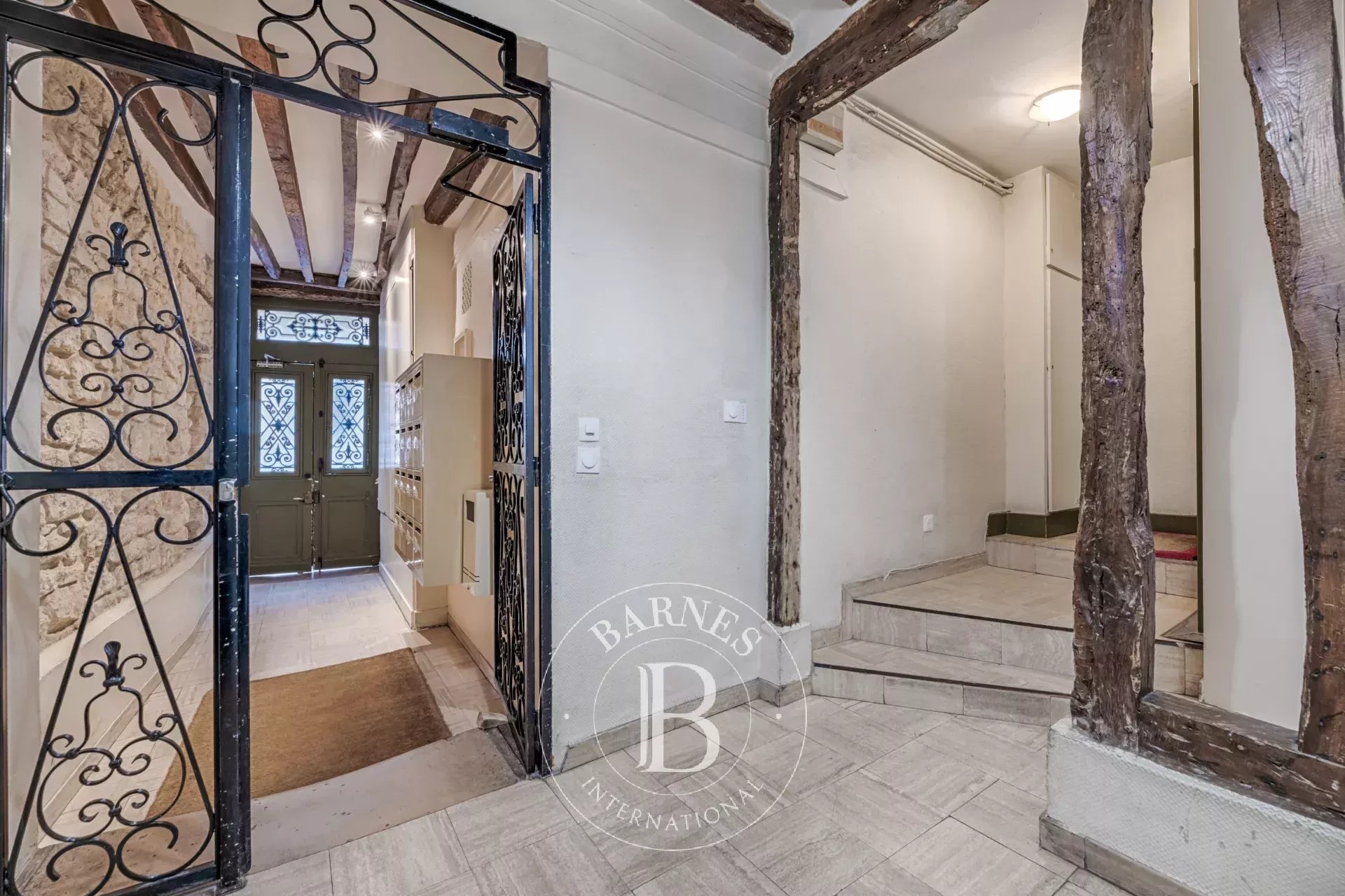 Daire Paris 3ème - picture 23