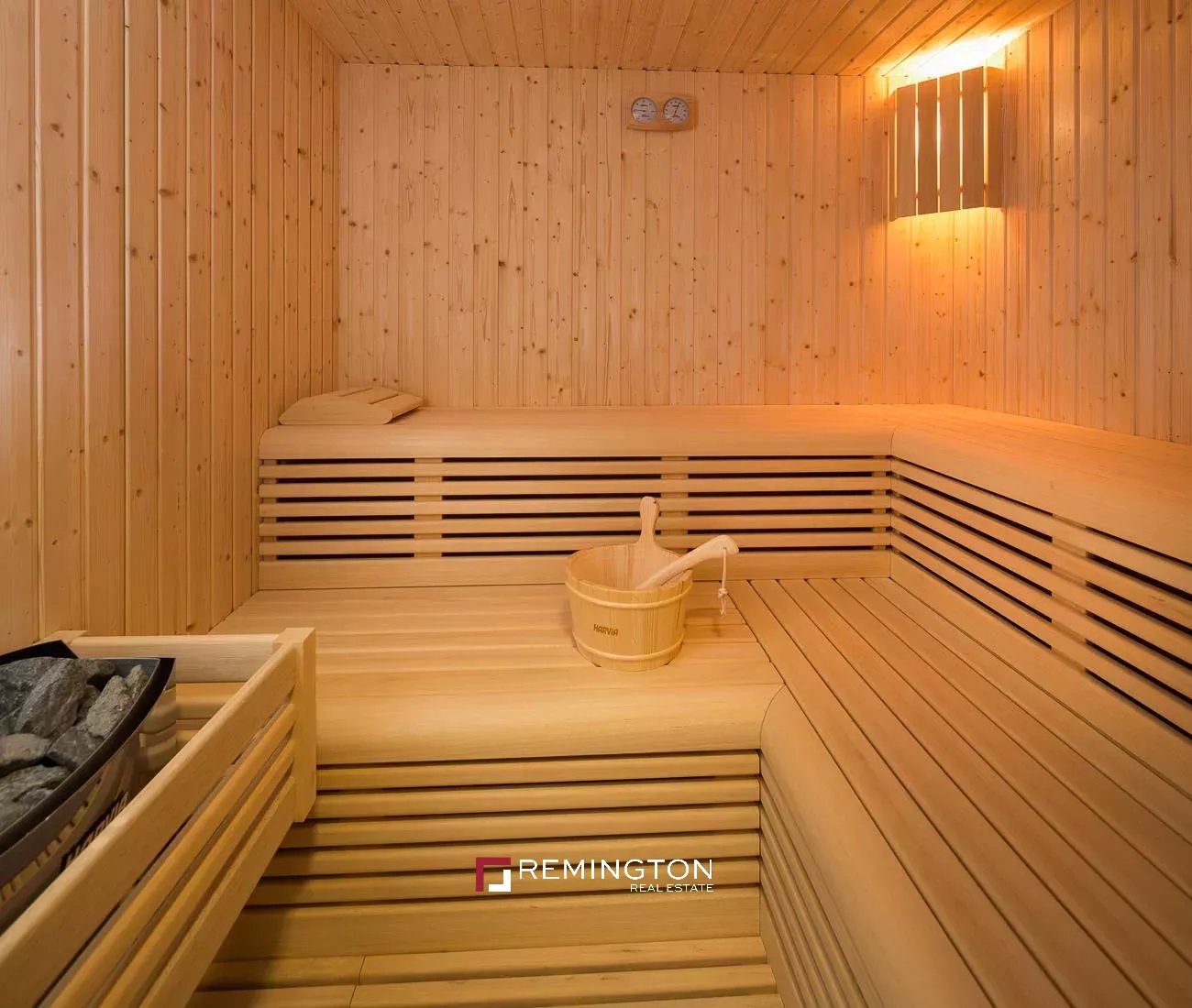 5 Bedroom Villa/Townhouse's Image 28