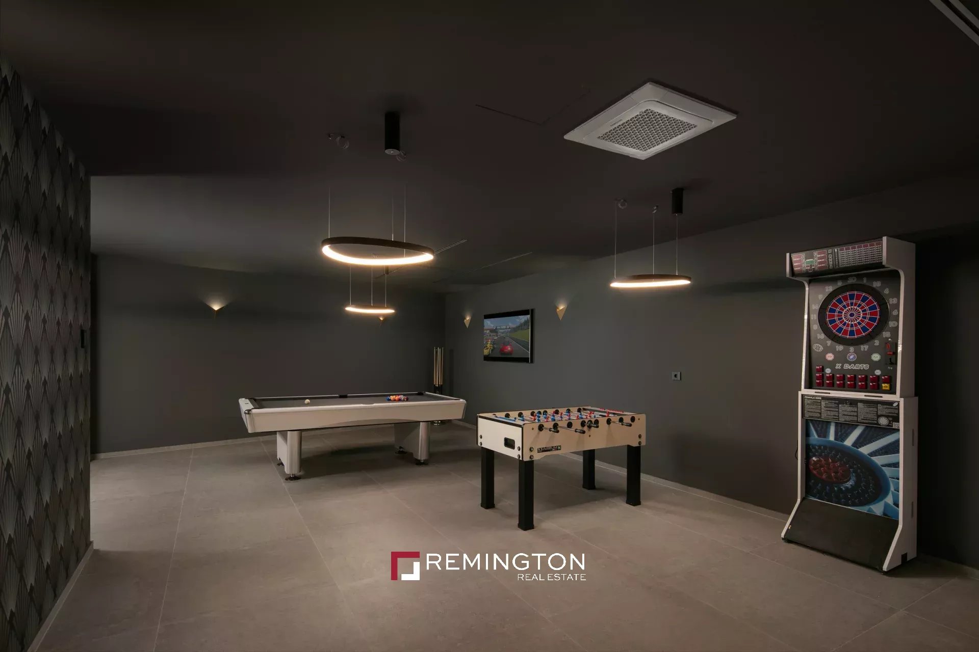 6 Bedroom Villa/Townhouse's Image 9