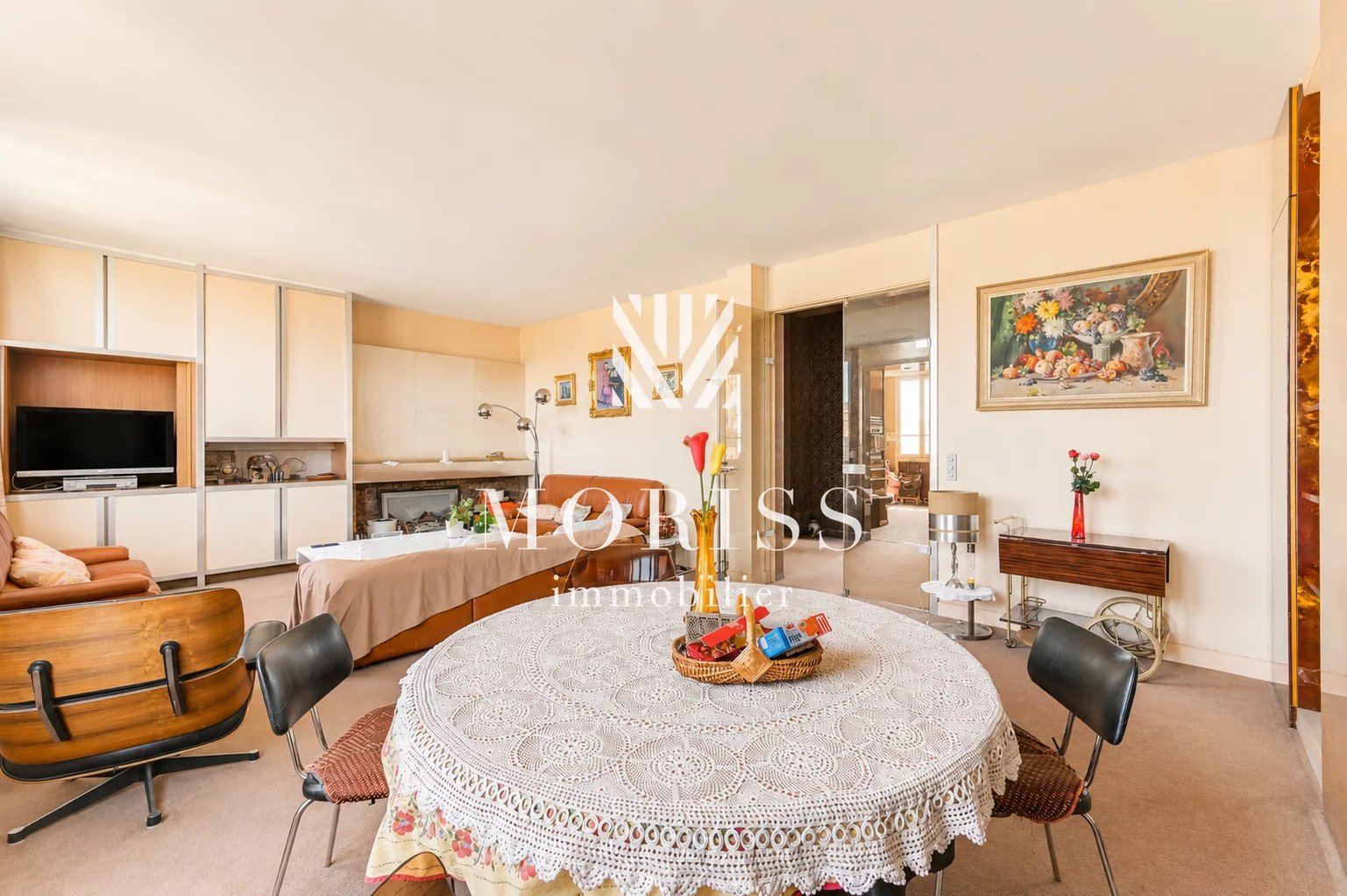 APPARTEMENT - 6 PIECES - PARIS 11 - Image Array