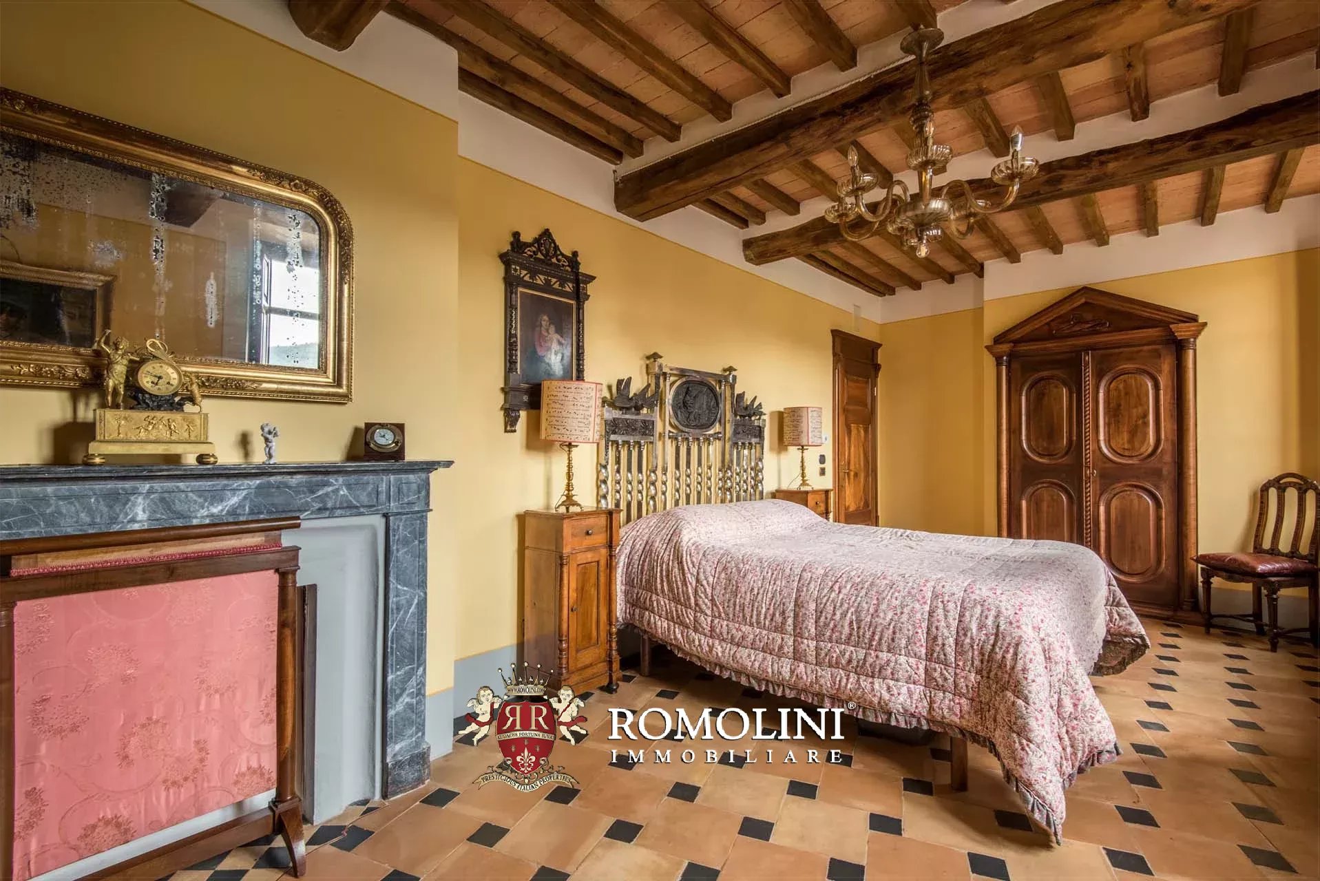 12 Bedroom Villa/Townhouse's Image 31